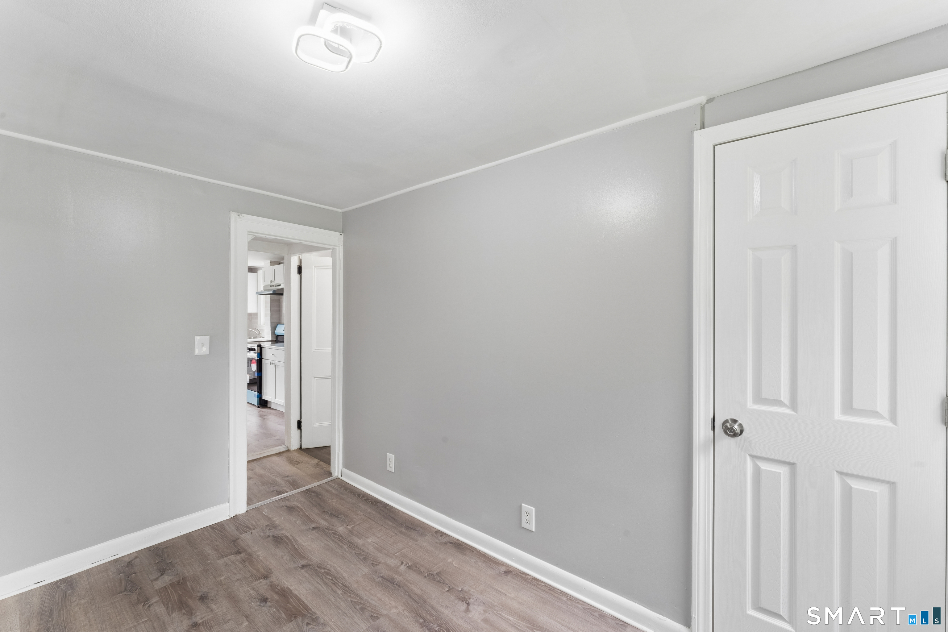 76 Rockville Road photo 12