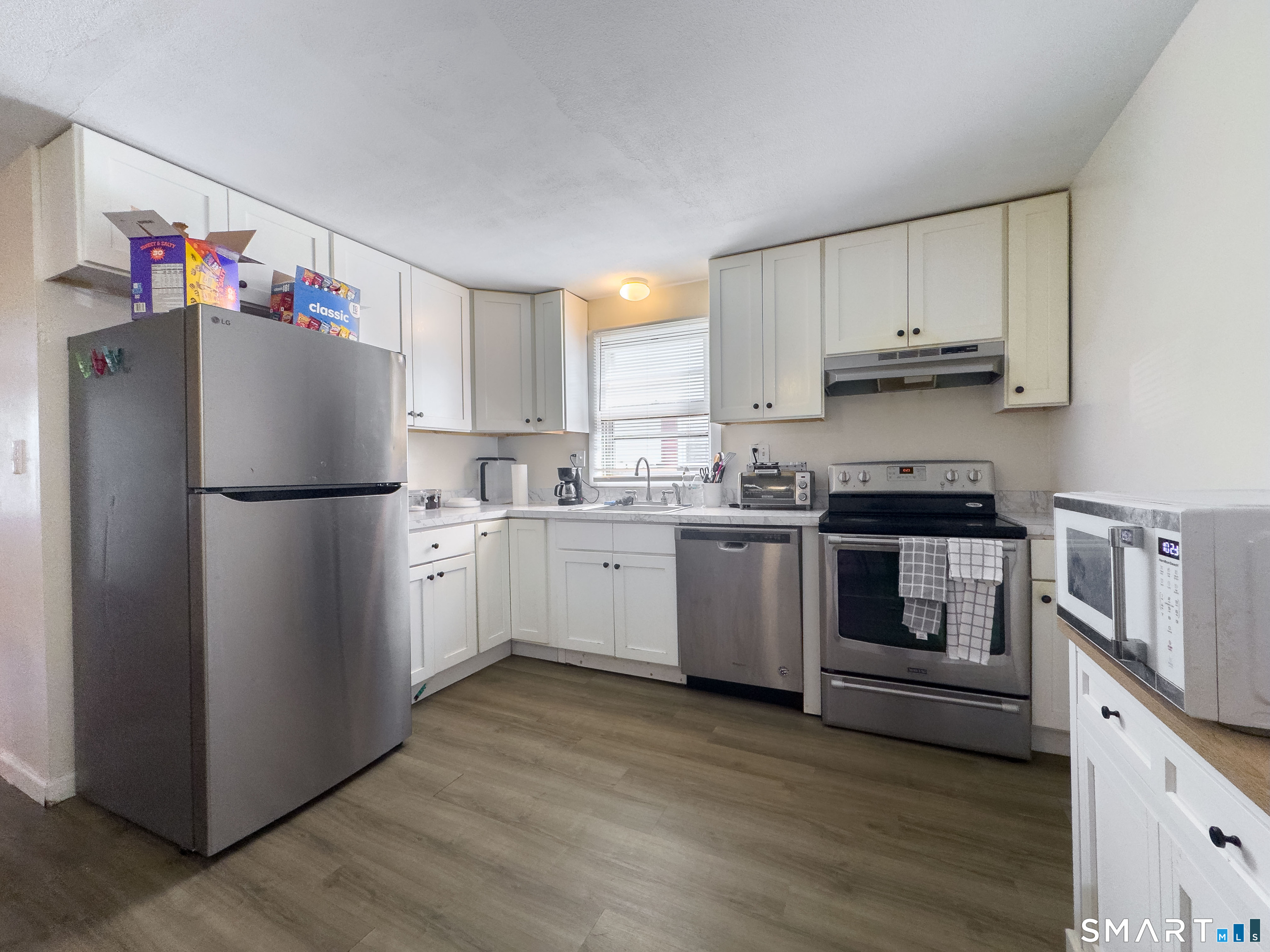 15-17 Leichtner Drive photo 8