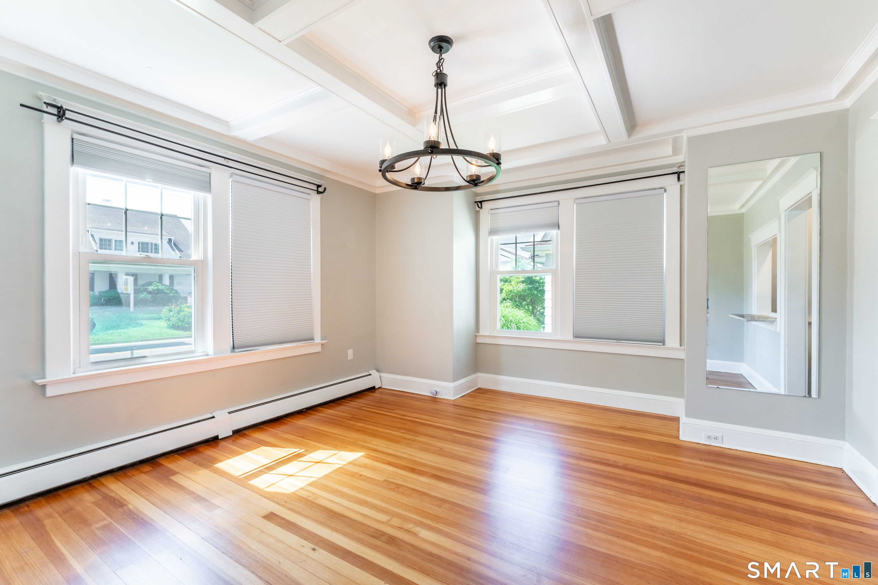 558 Ocean Avenue photo 18
