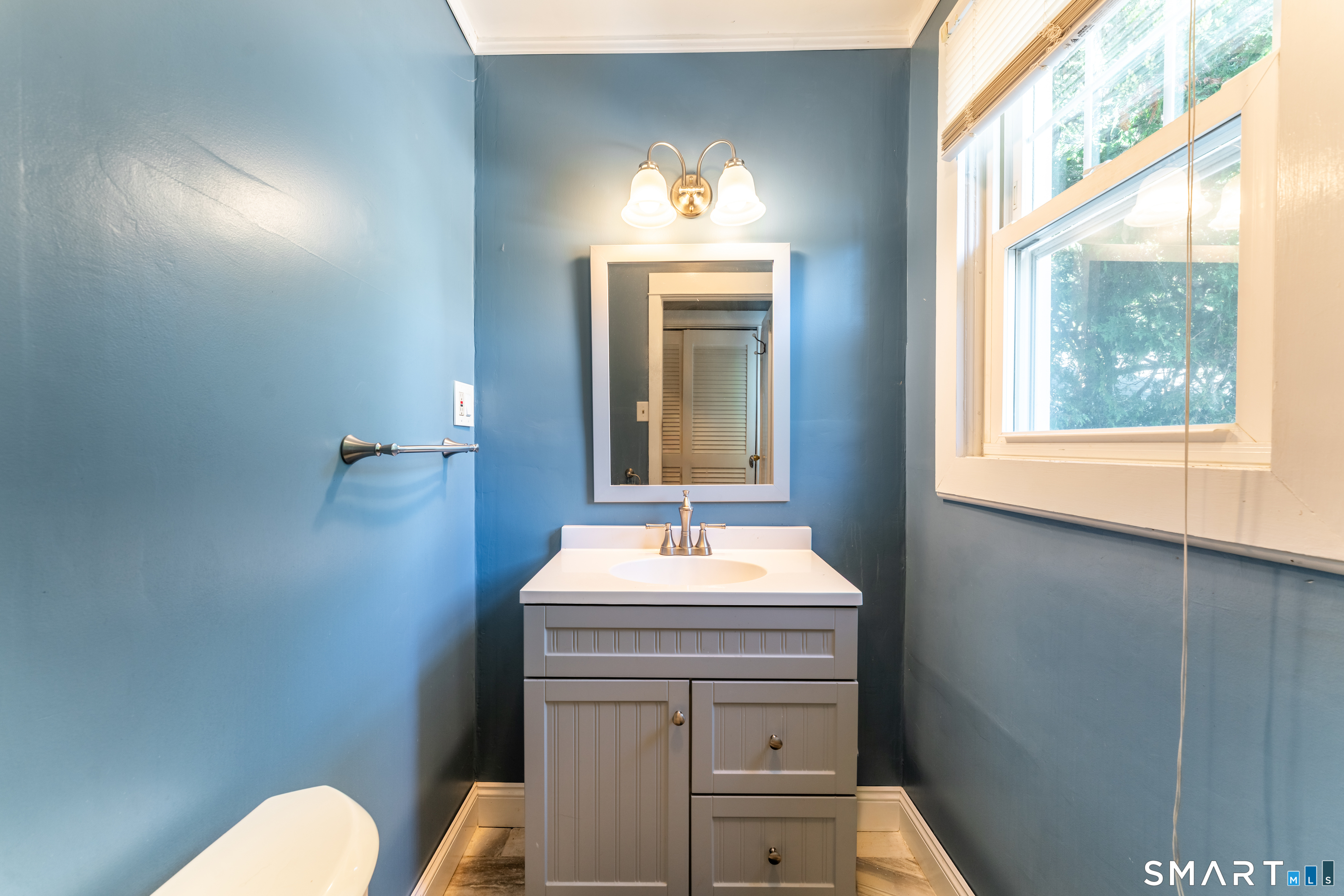 558 Ocean Avenue photo 26