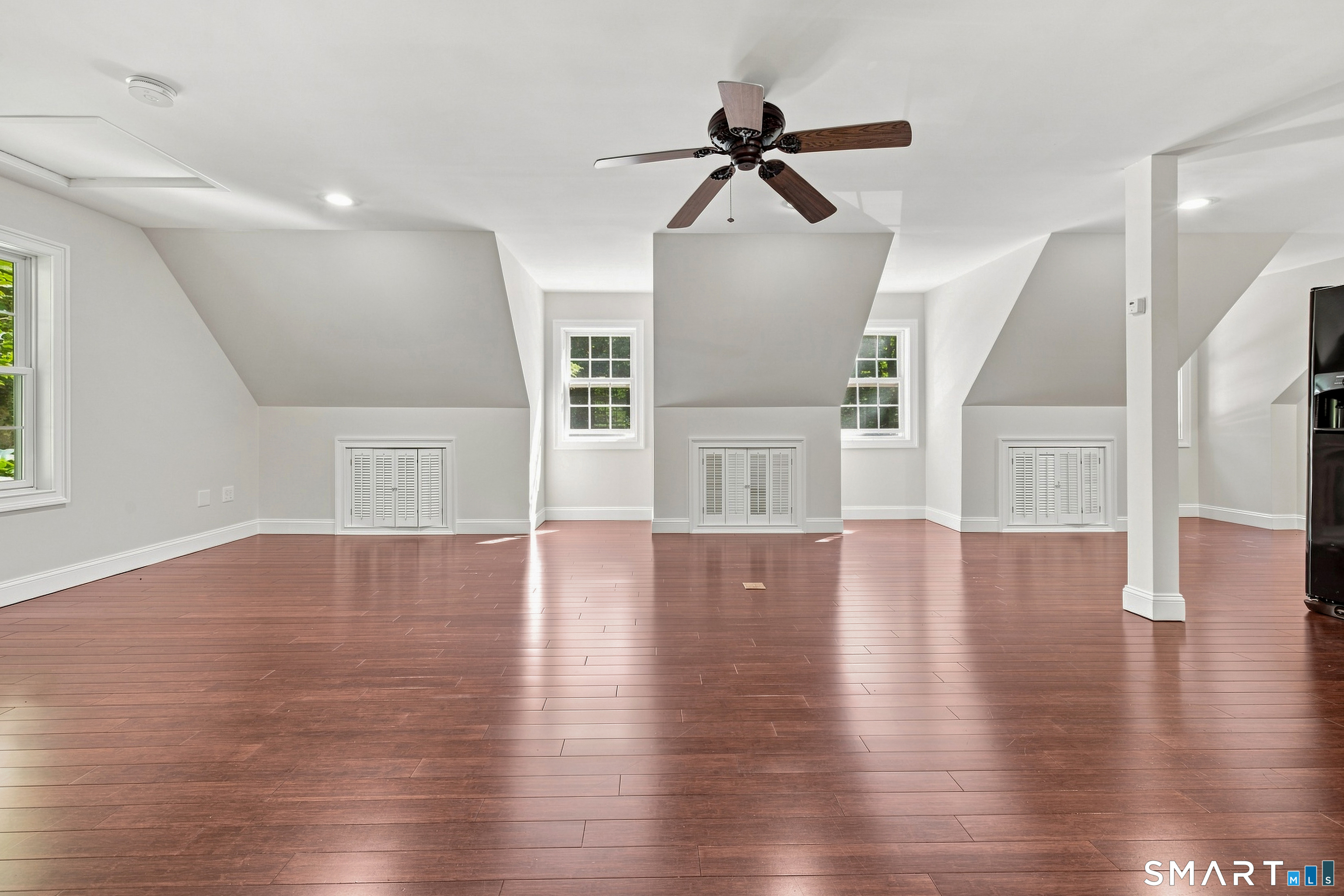 82 Laurel Lane Unit #A photo 3