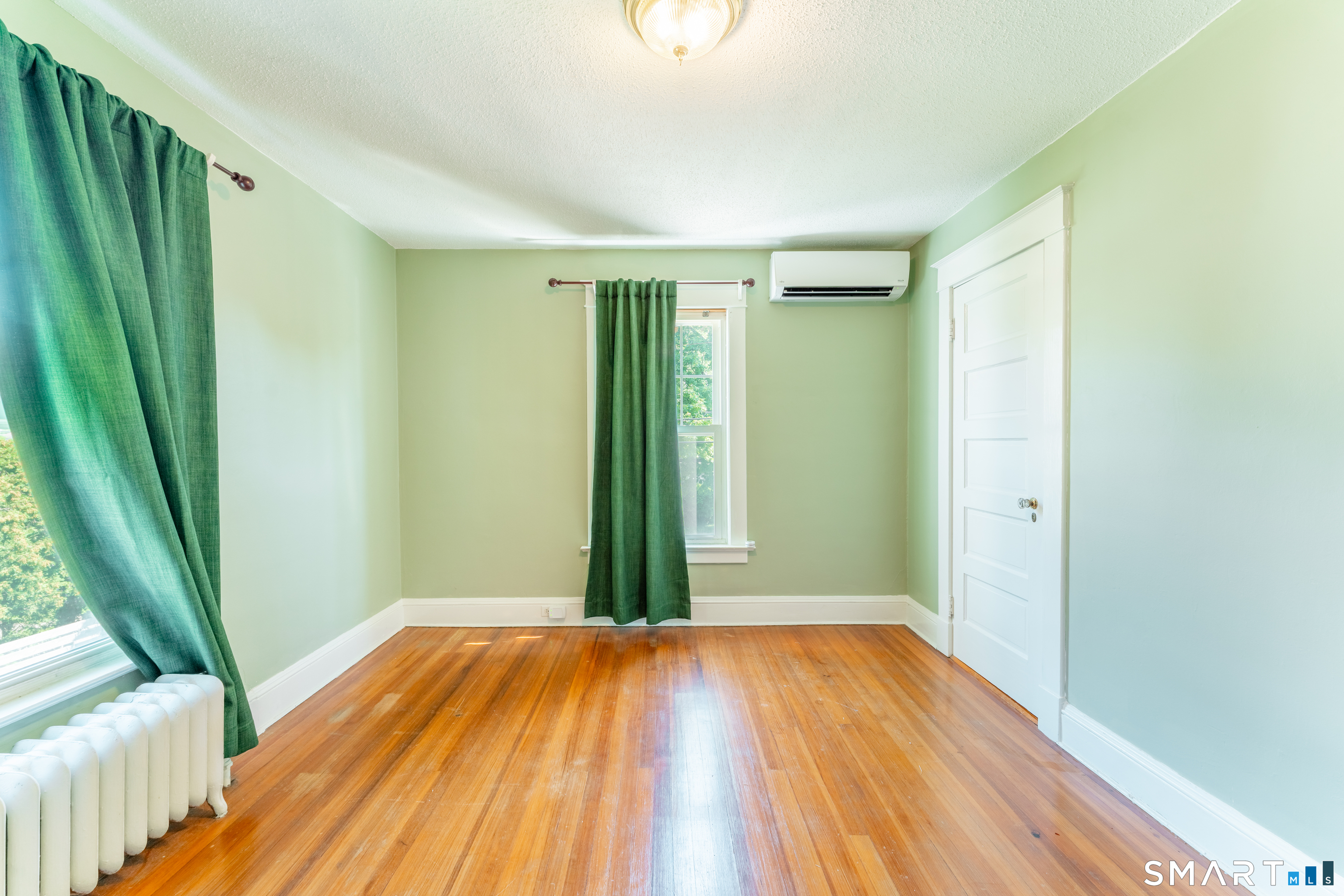 558 Ocean Avenue photo 29