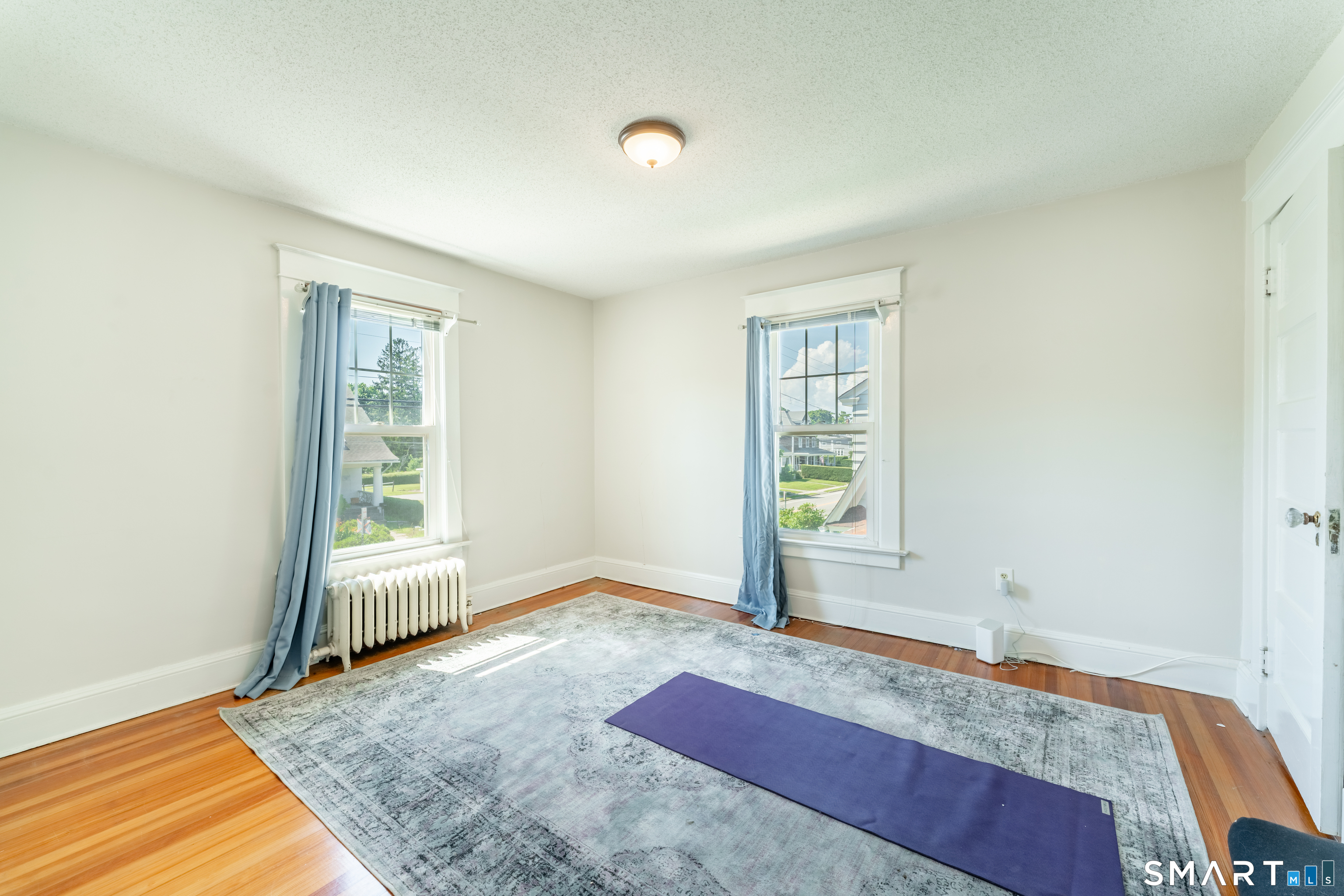 558 Ocean Avenue photo 31