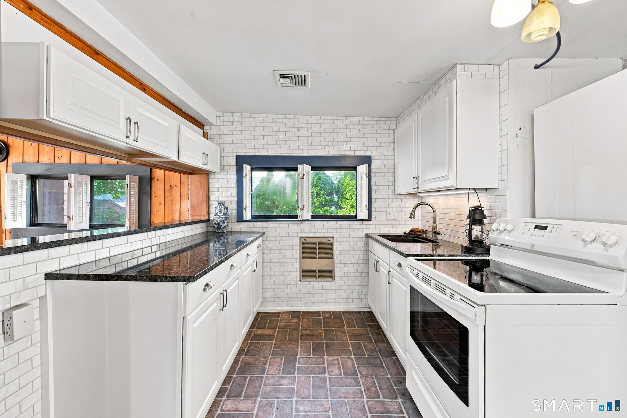 600 East Wakefield Boulevard photo 17