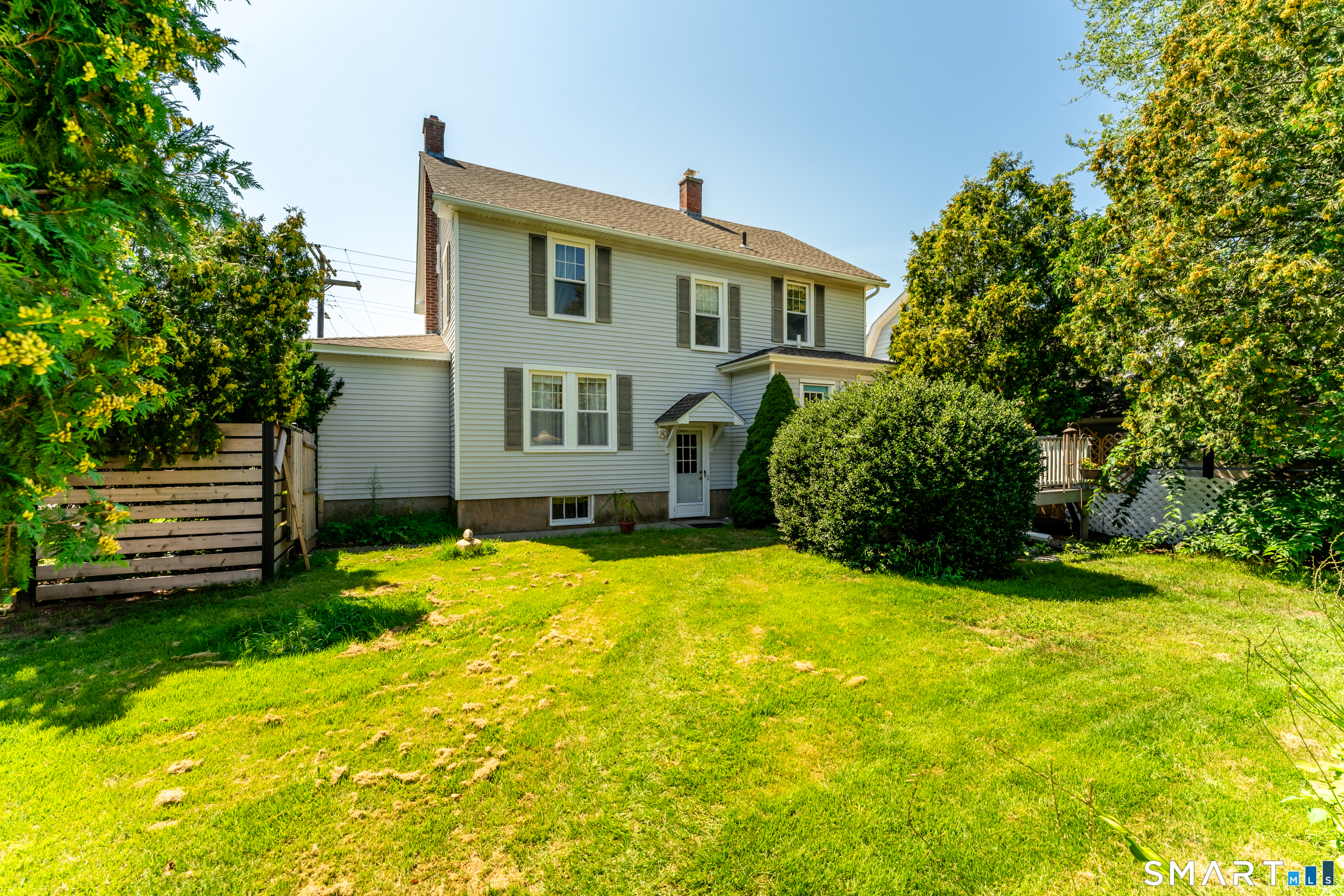 558 Ocean Avenue photo 7