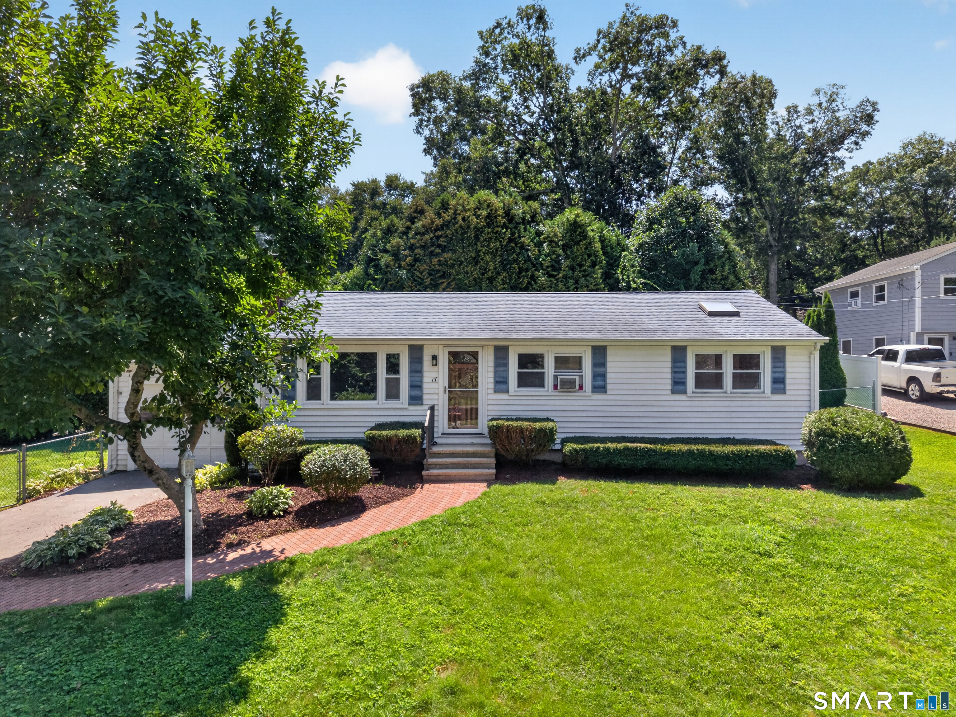 17 Sycamore Road photo 10