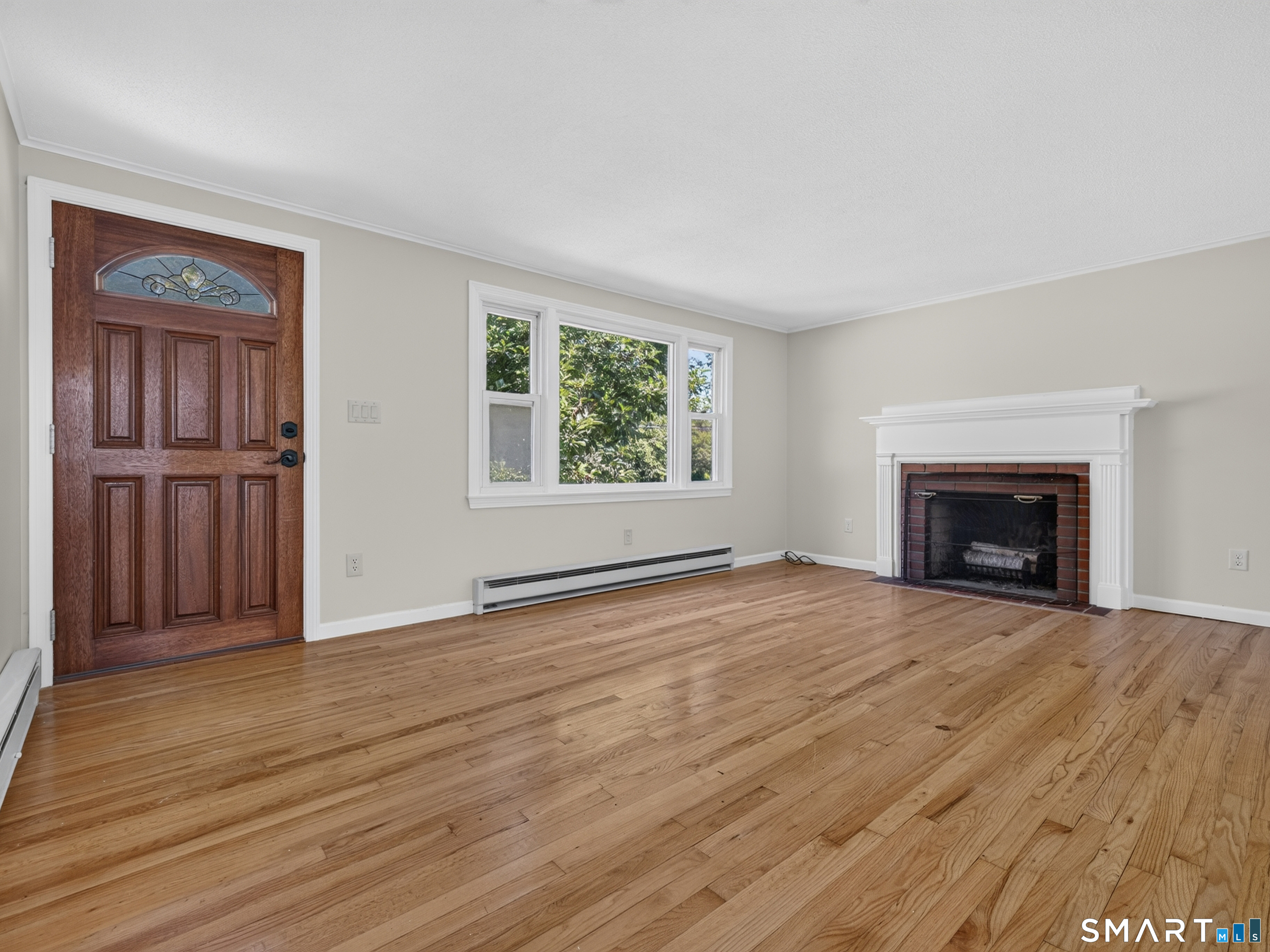17 Sycamore Road photo 4