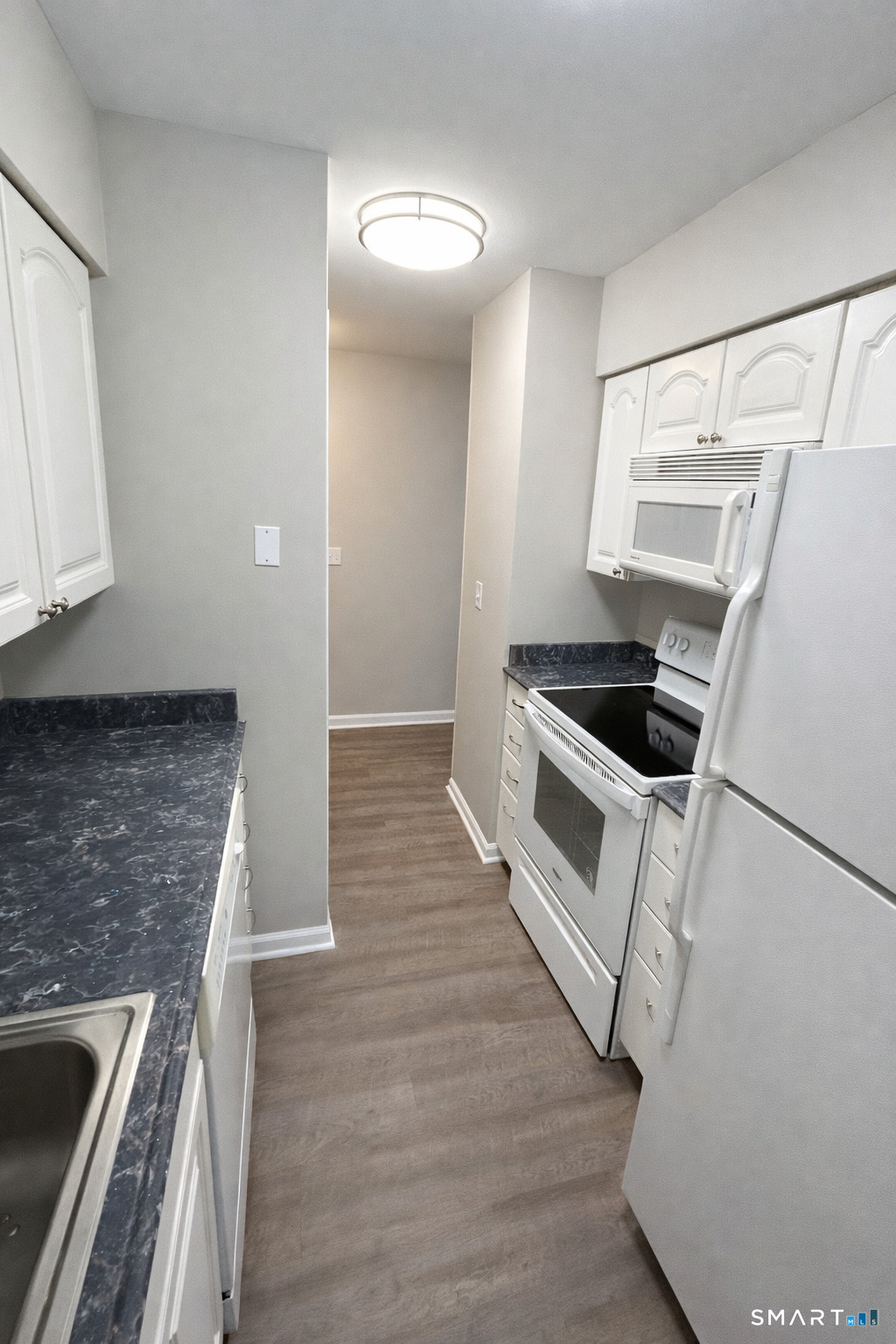 77 Scenic View Drive Unit #17 photo 8