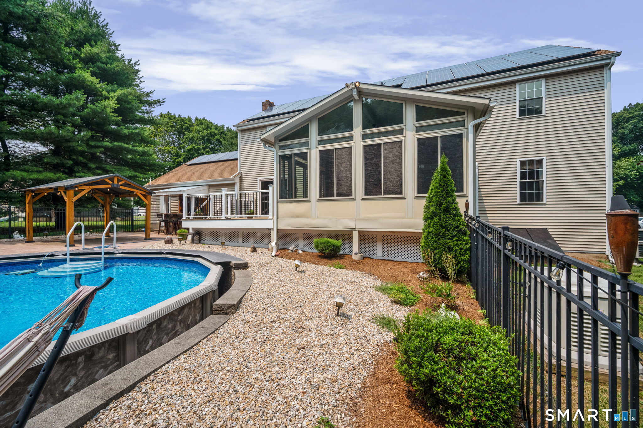260 Lexington Road photo 33
