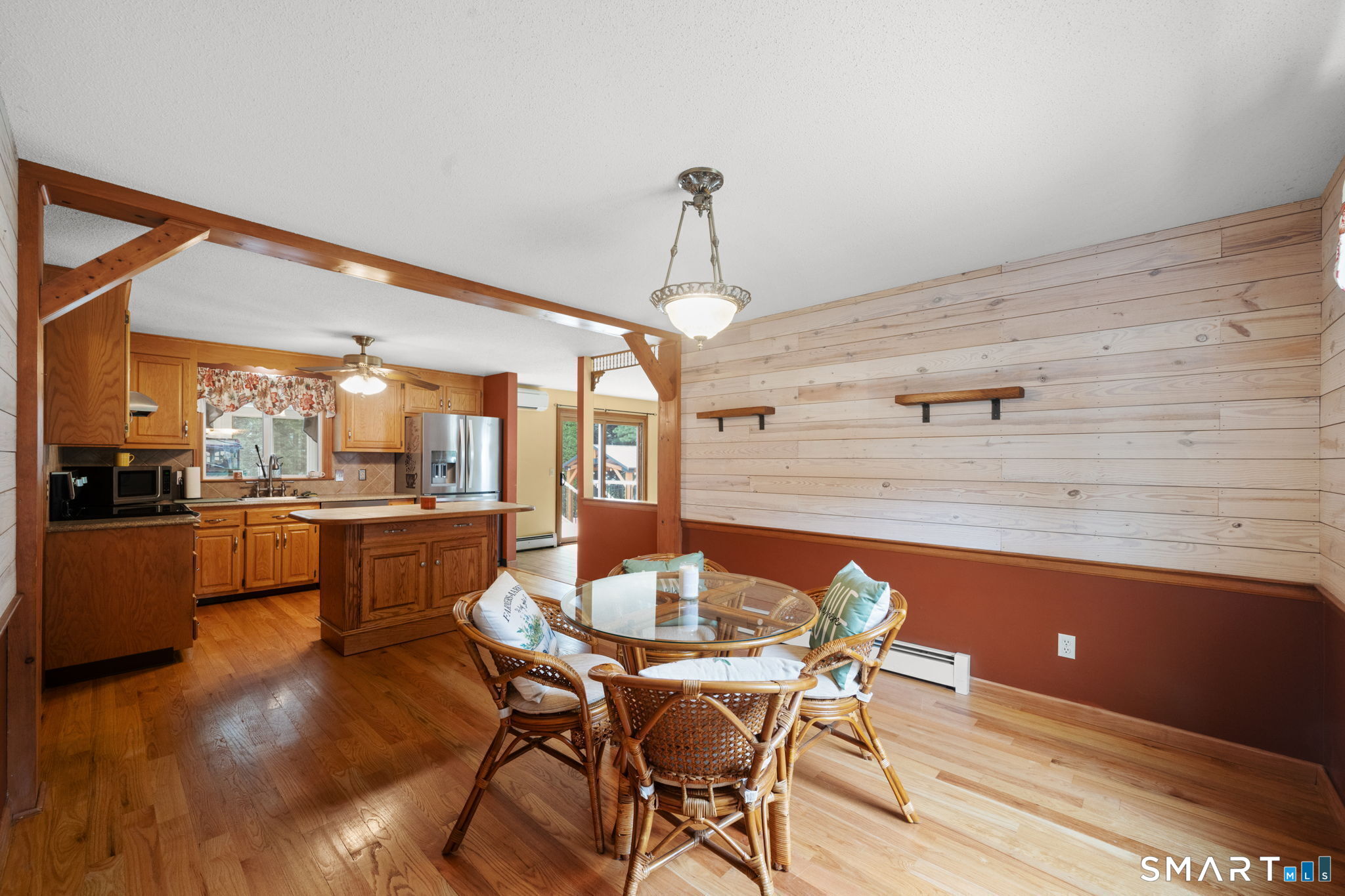 260 Lexington Road photo 10