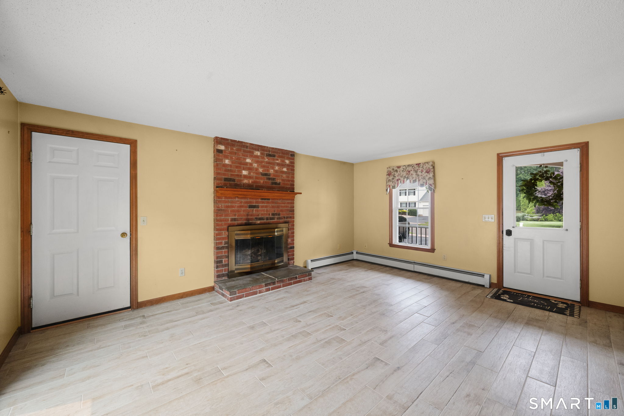 260 Lexington Road photo 14