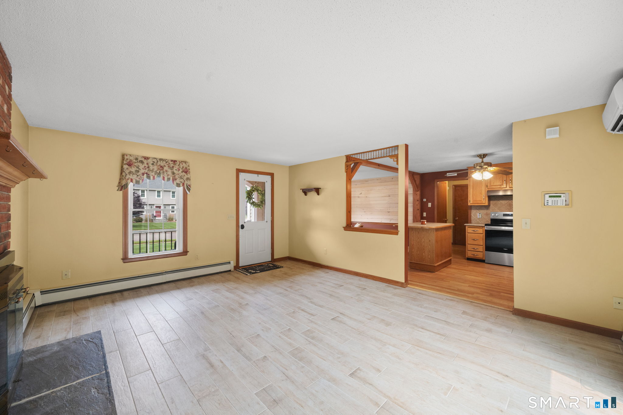 260 Lexington Road photo 15
