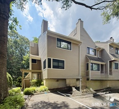 122 Sunrise Hill Road, Unit 122