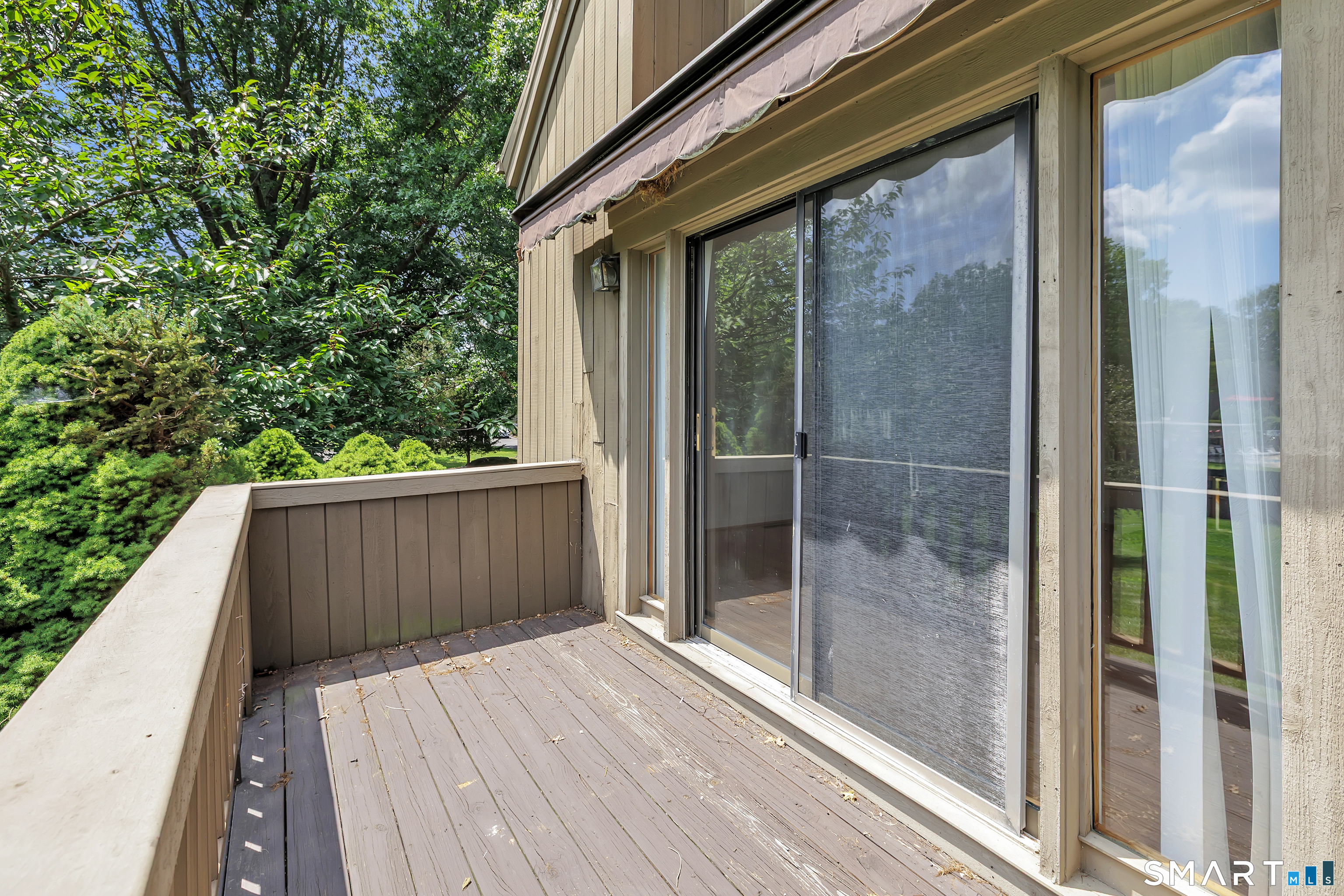 621 Onondaga Lane Unit #B photo 8