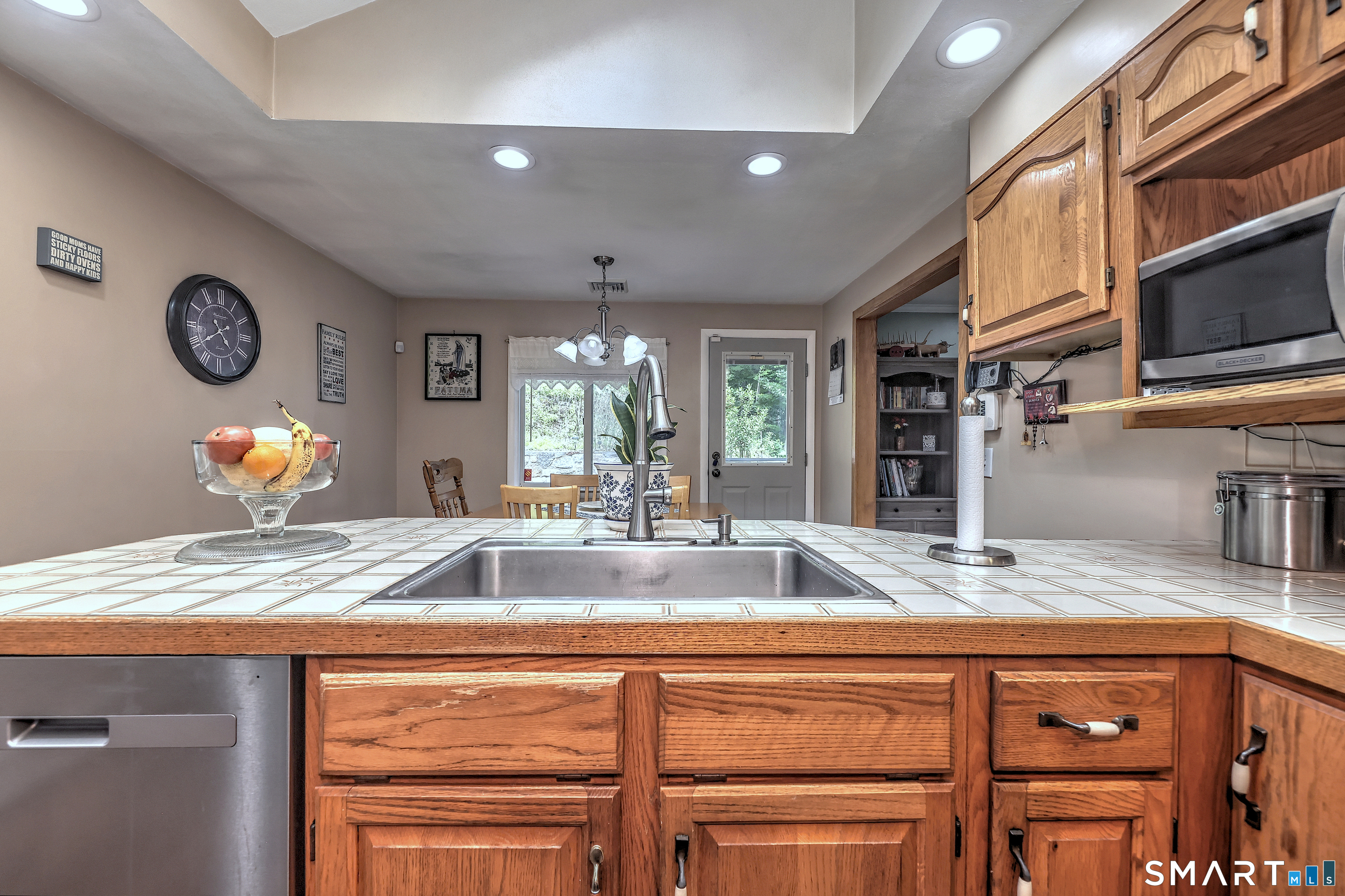 315 Buddington Road photo 17