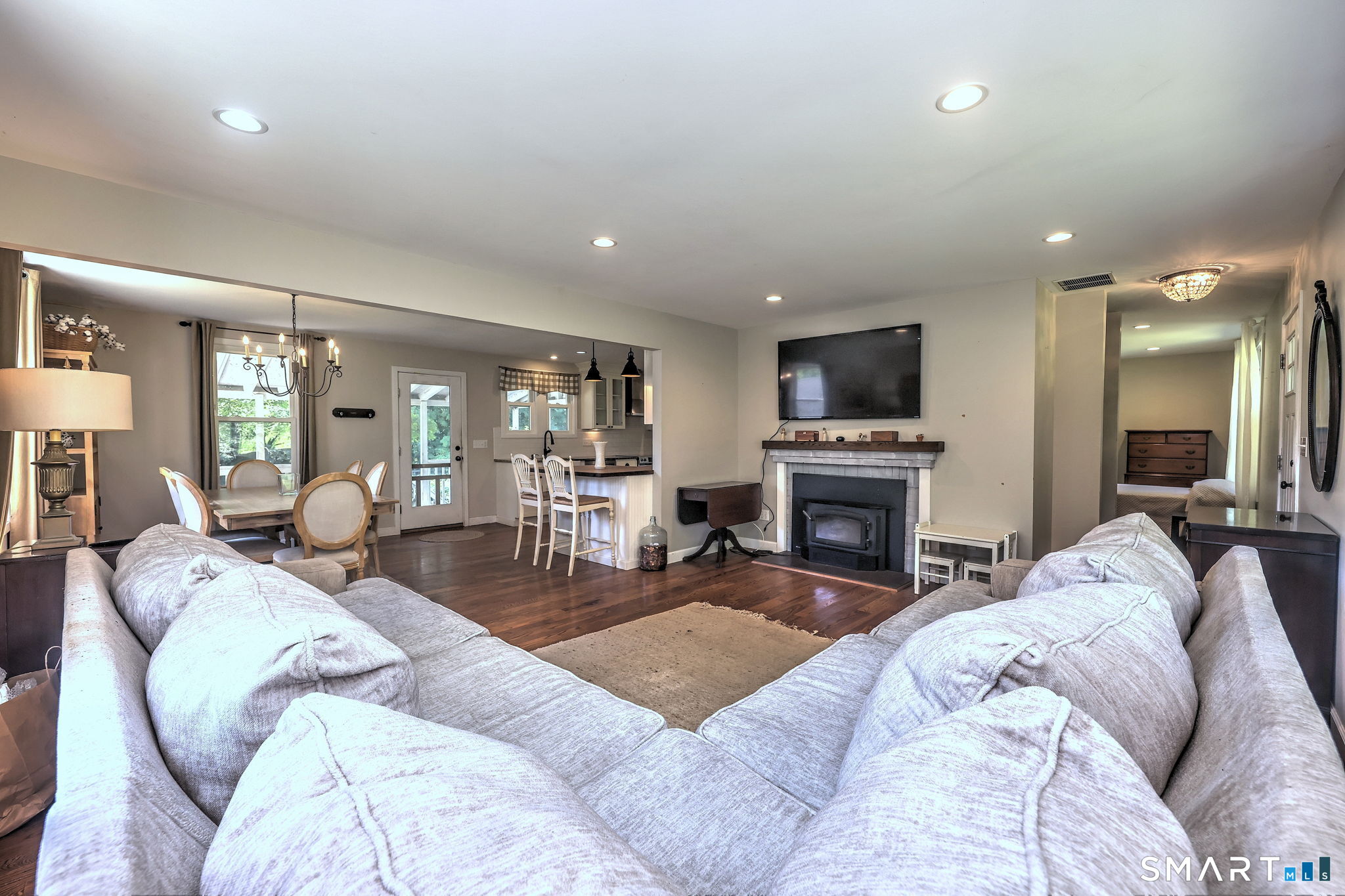 174 Mill Plain Road photo 19