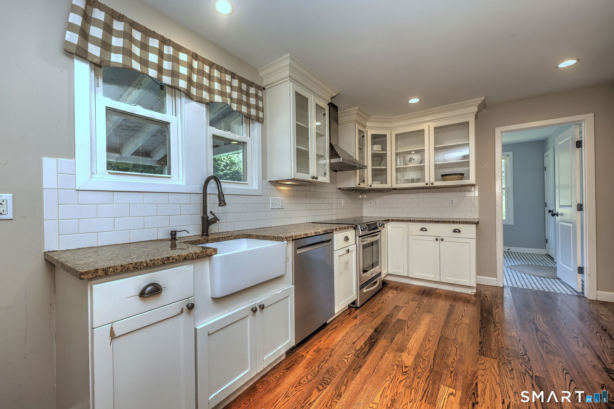 174 Mill Plain Road photo 25