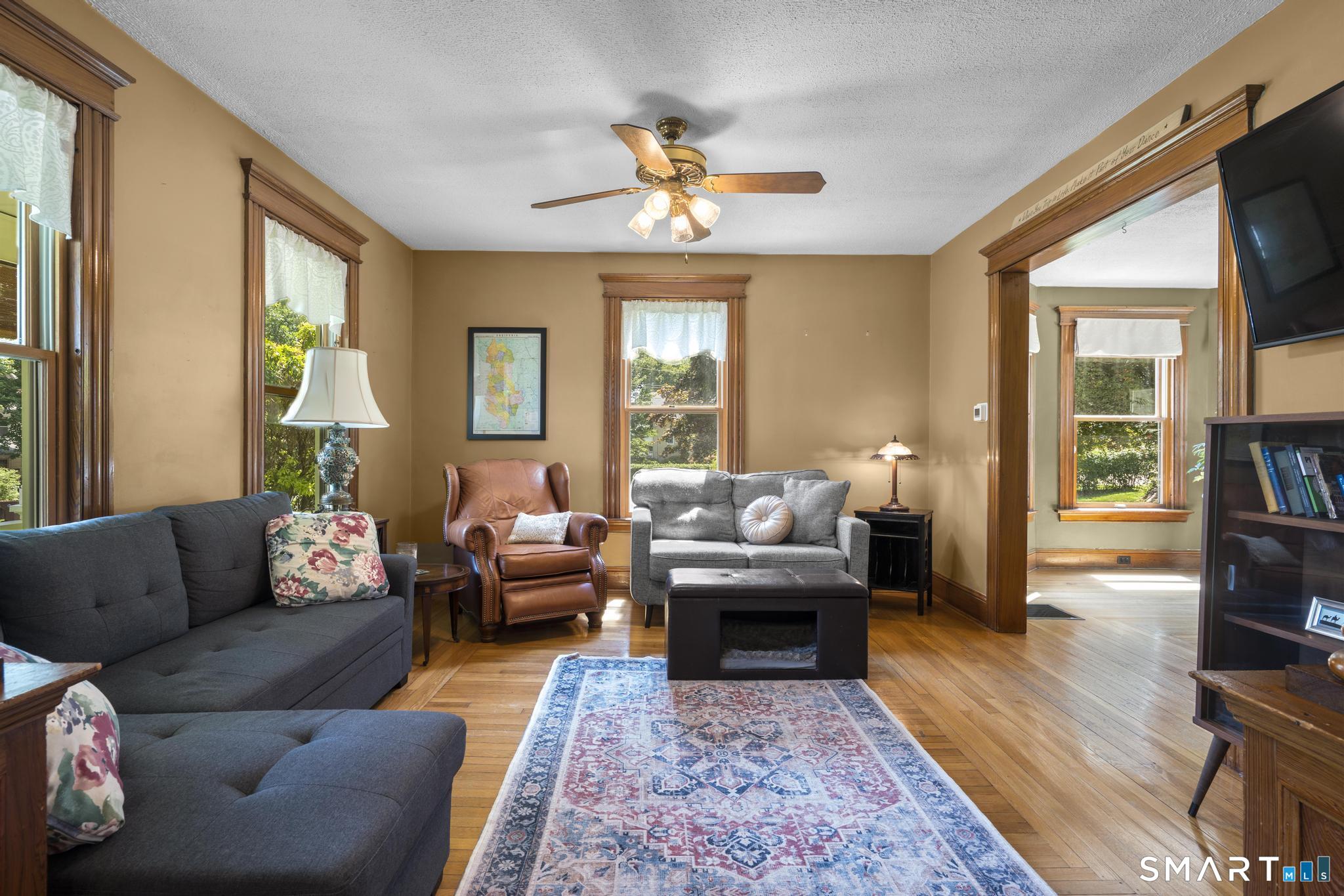 169 River Road photo 10