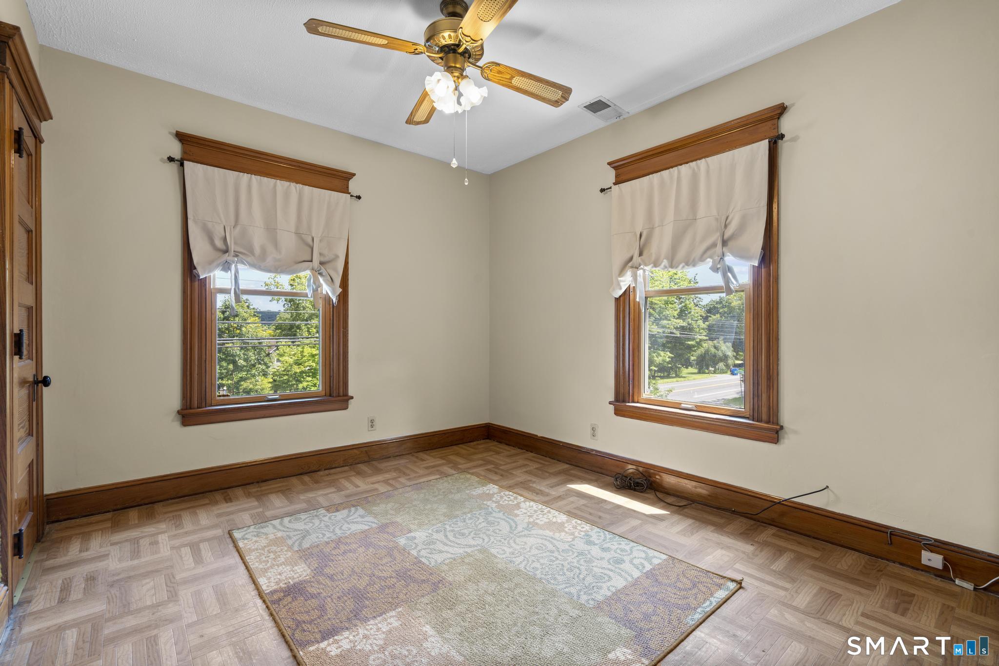 169 River Road photo 25