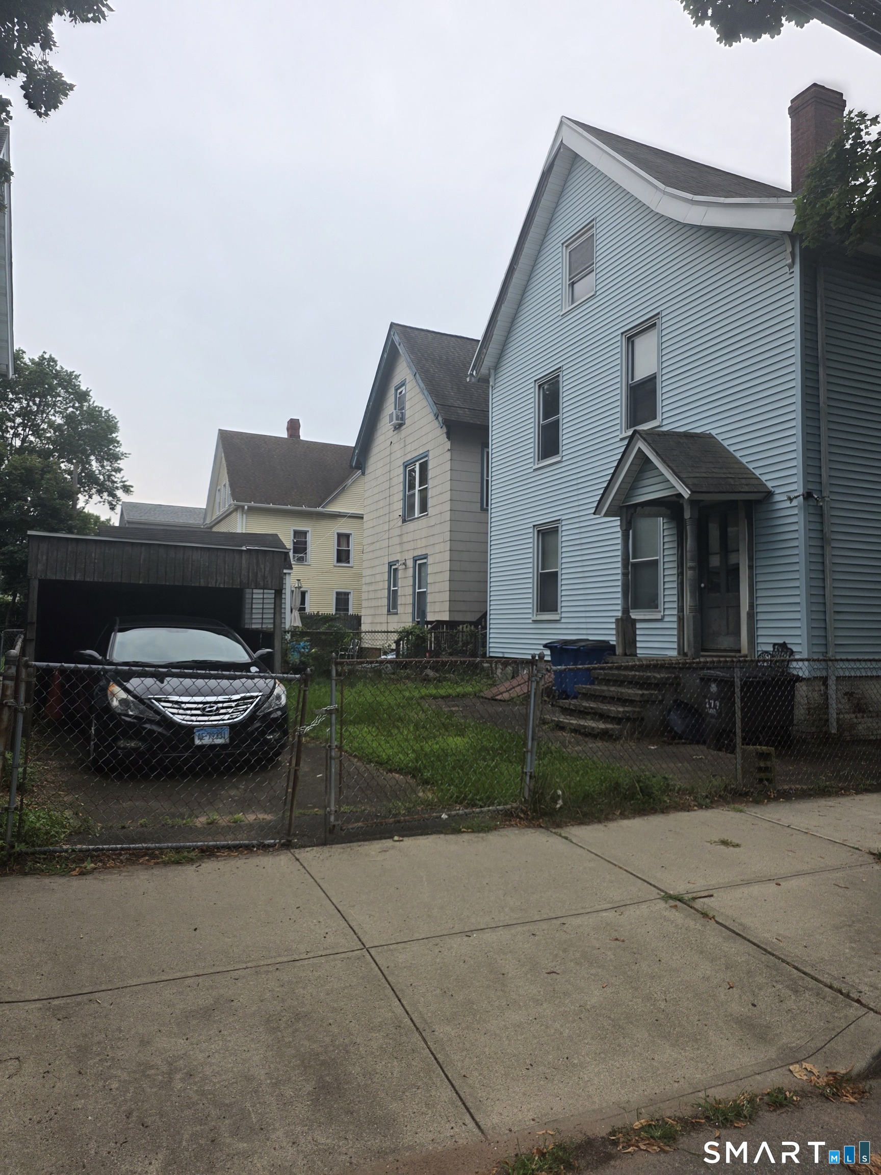 279 Howard Avenue photo 22
