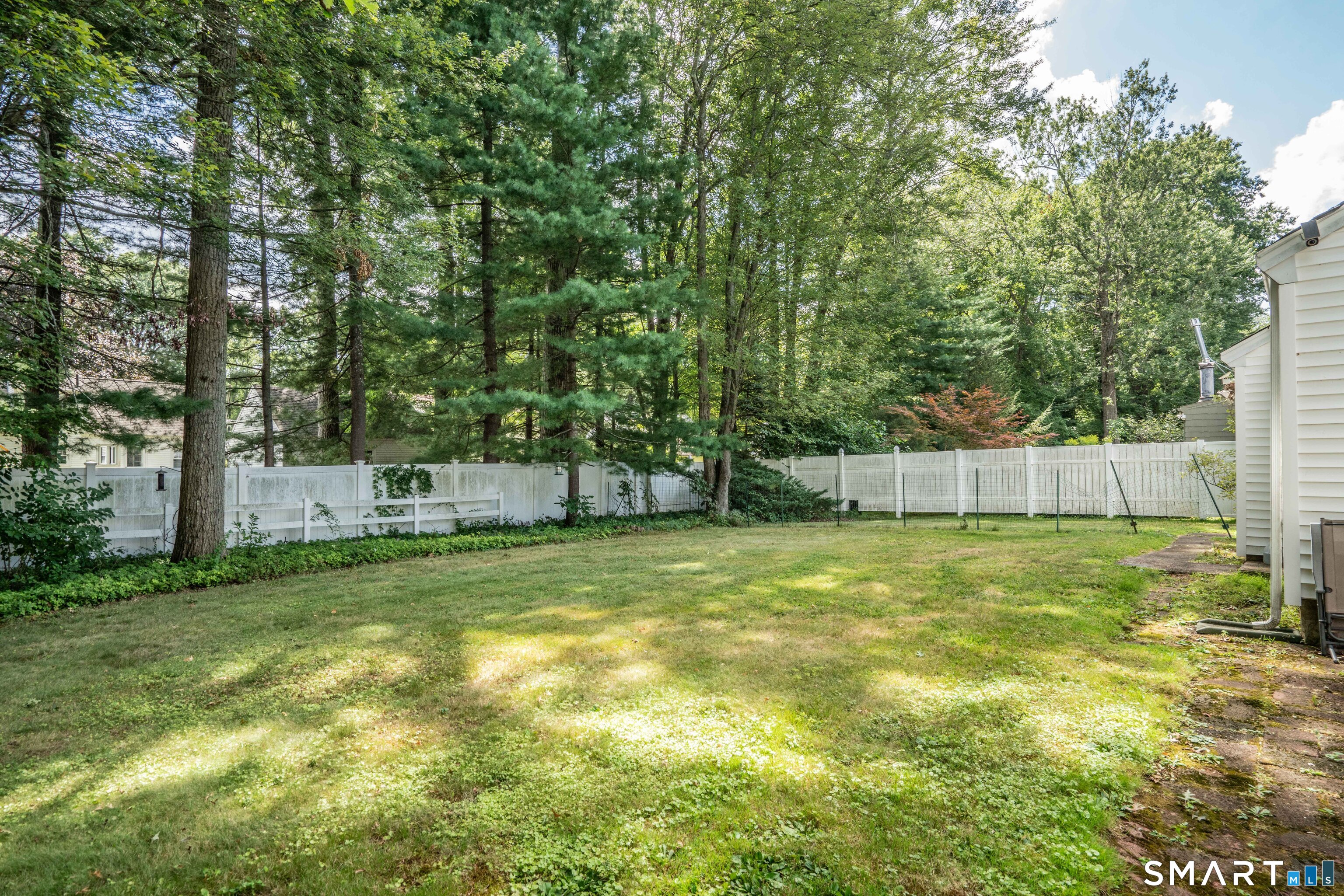 25 Greensview Drive photo 20