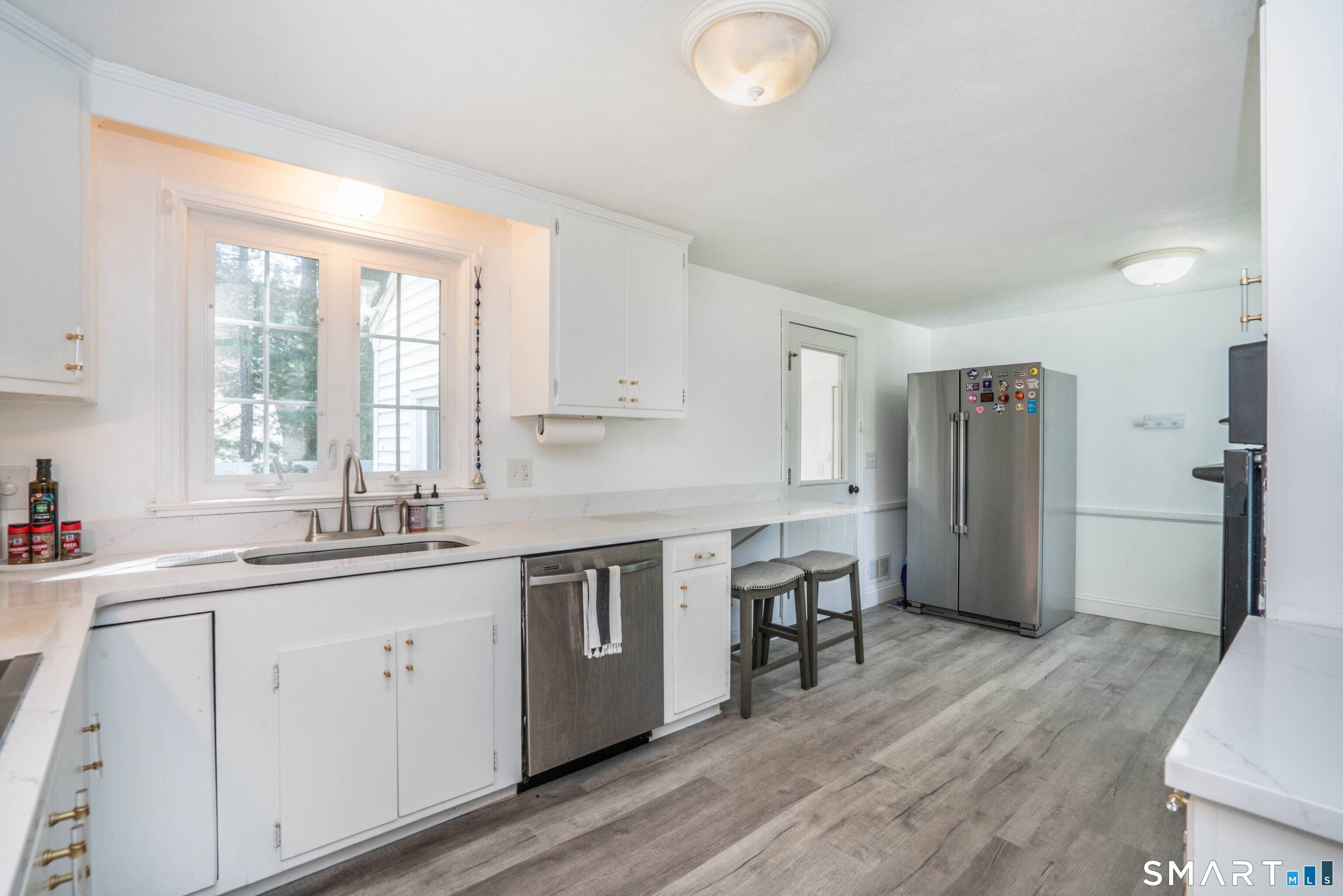 25 Greensview Drive photo 7