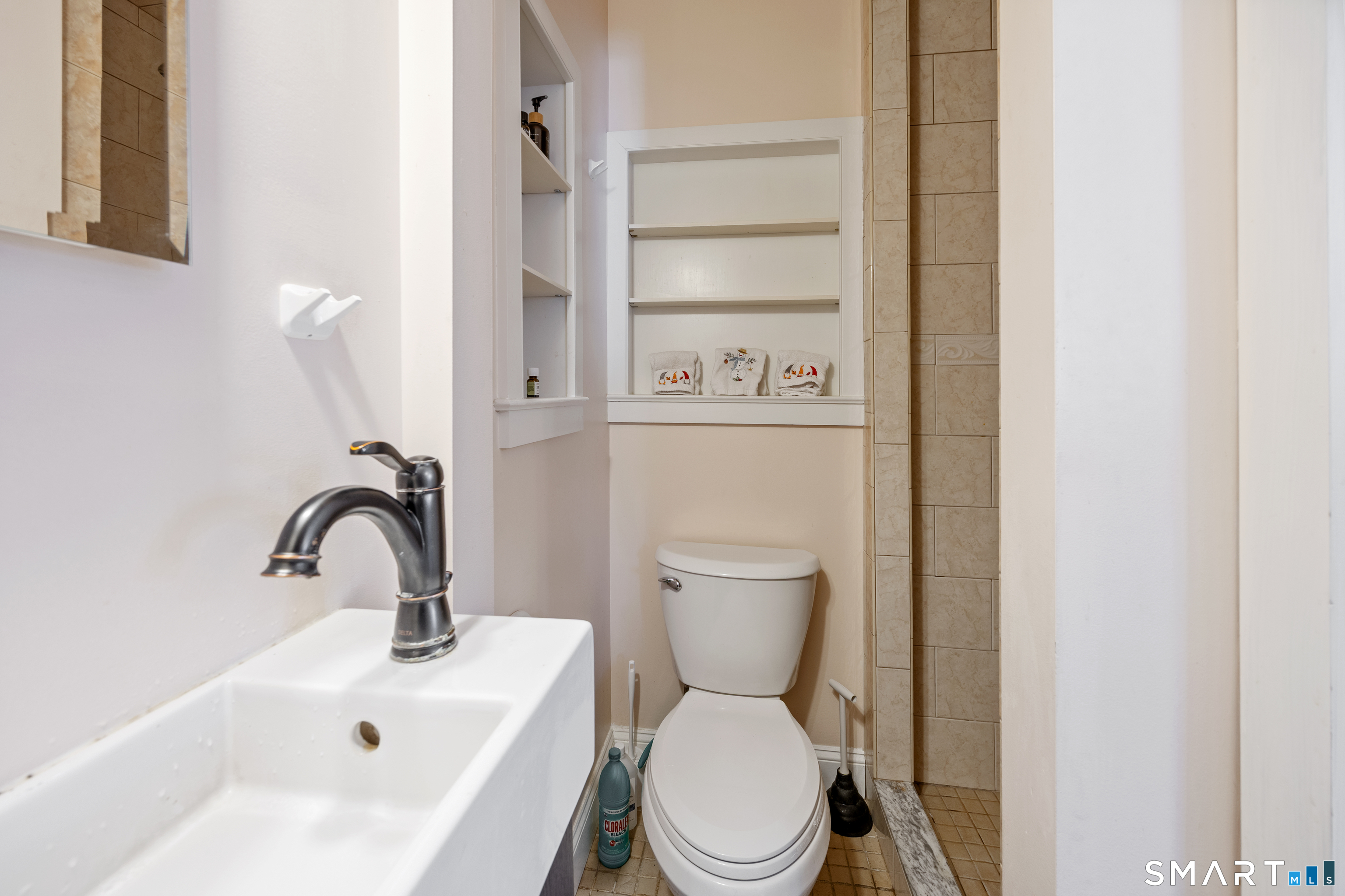 245 Sunnyridge Avenue  Unit #1 photo 13