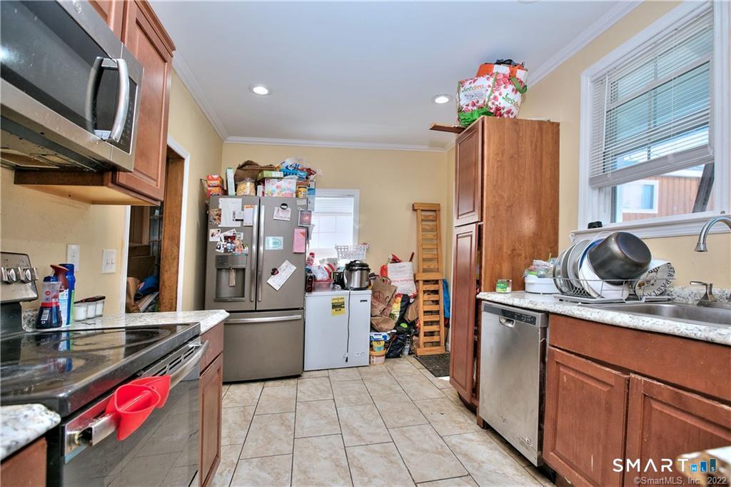 9th image of 511 513 S Fairfield Ave S, Stamford, CT 06902 | MLS# 24198263