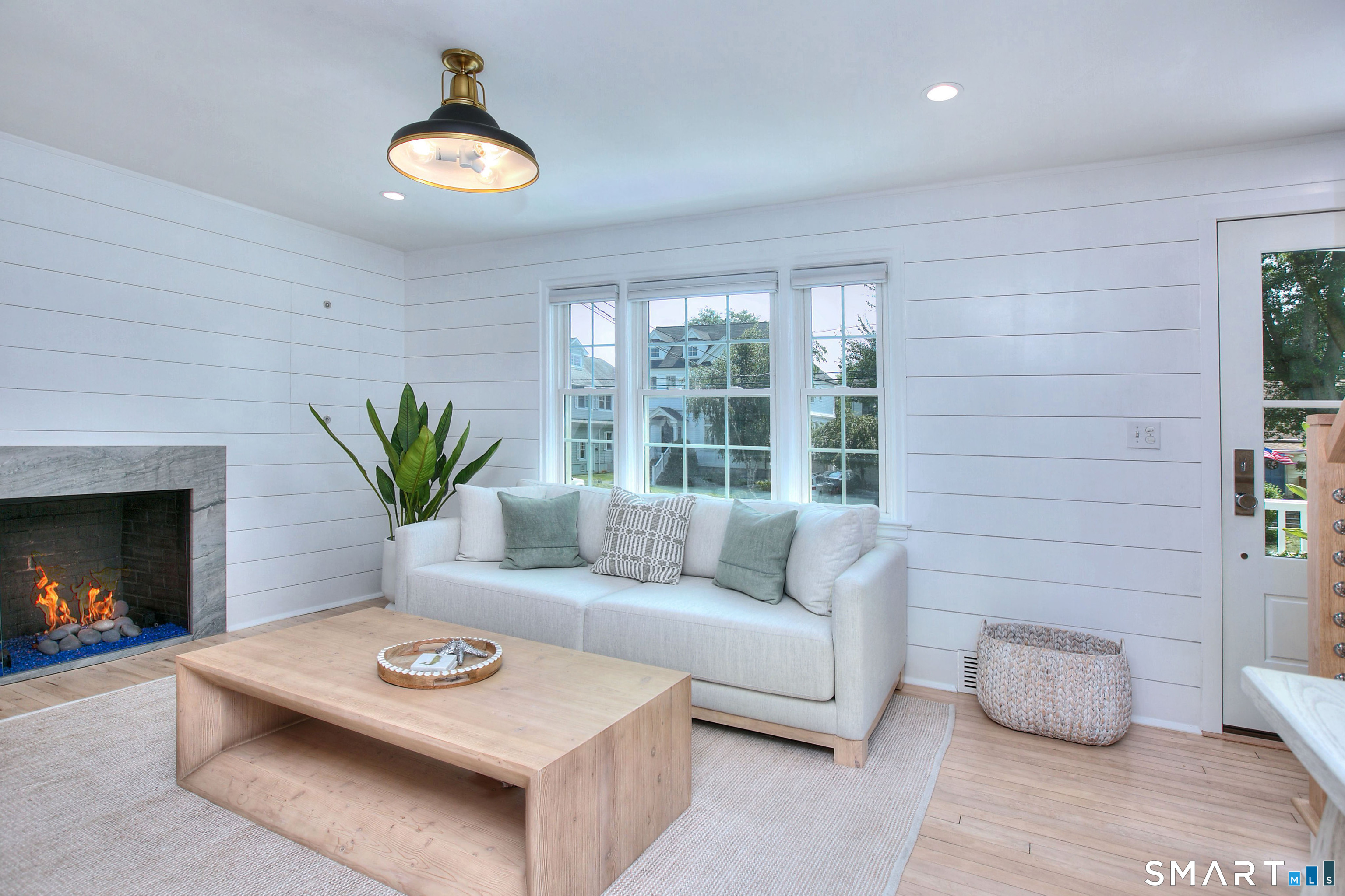 537 Penfield Road photo 10