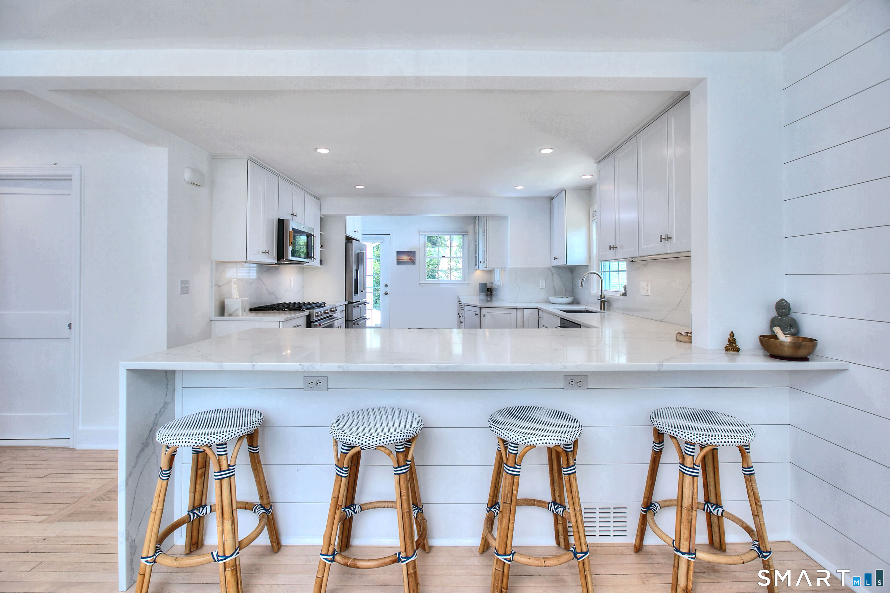 537 Penfield Road photo 6