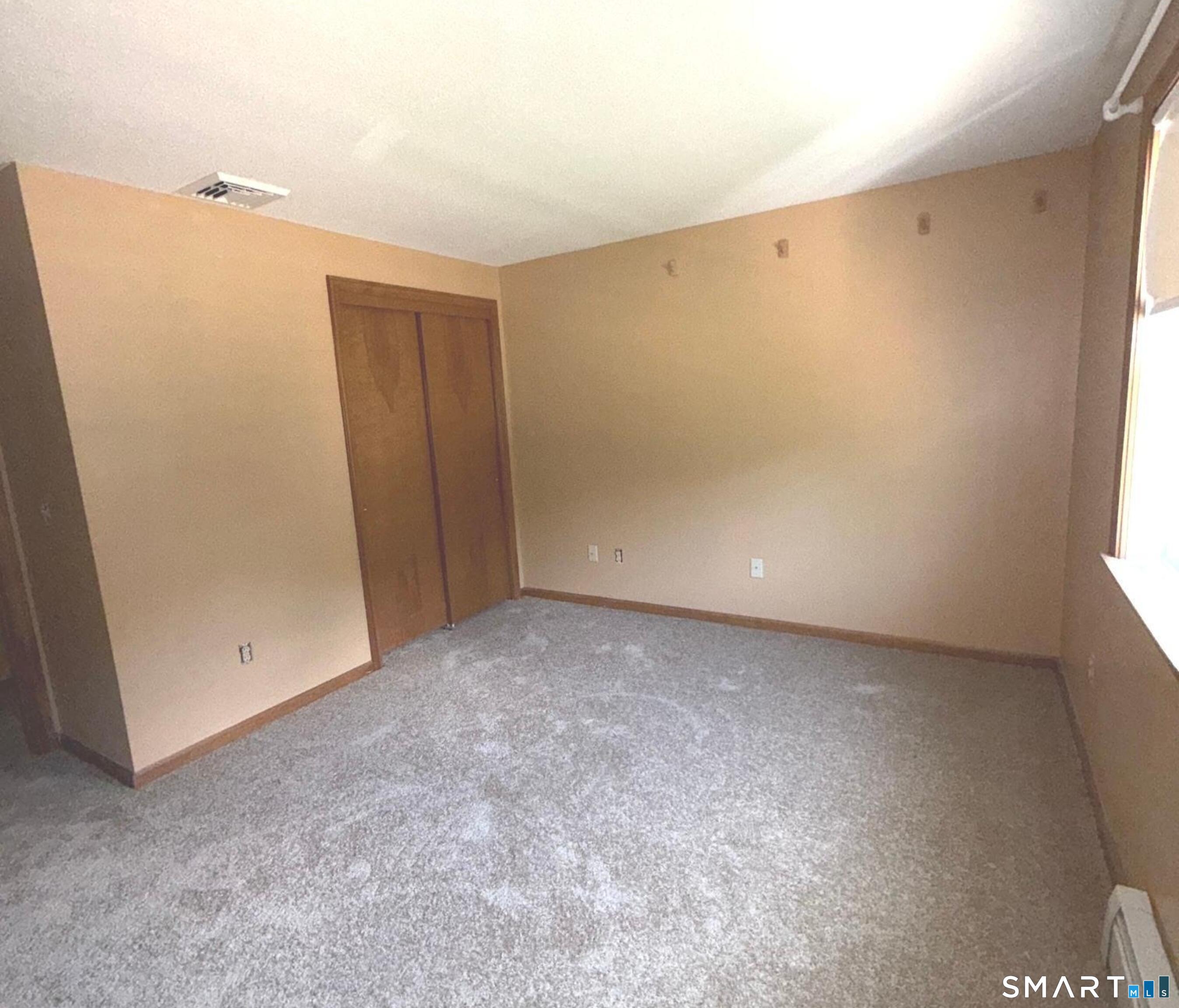 260 Lexington Road photo 28
