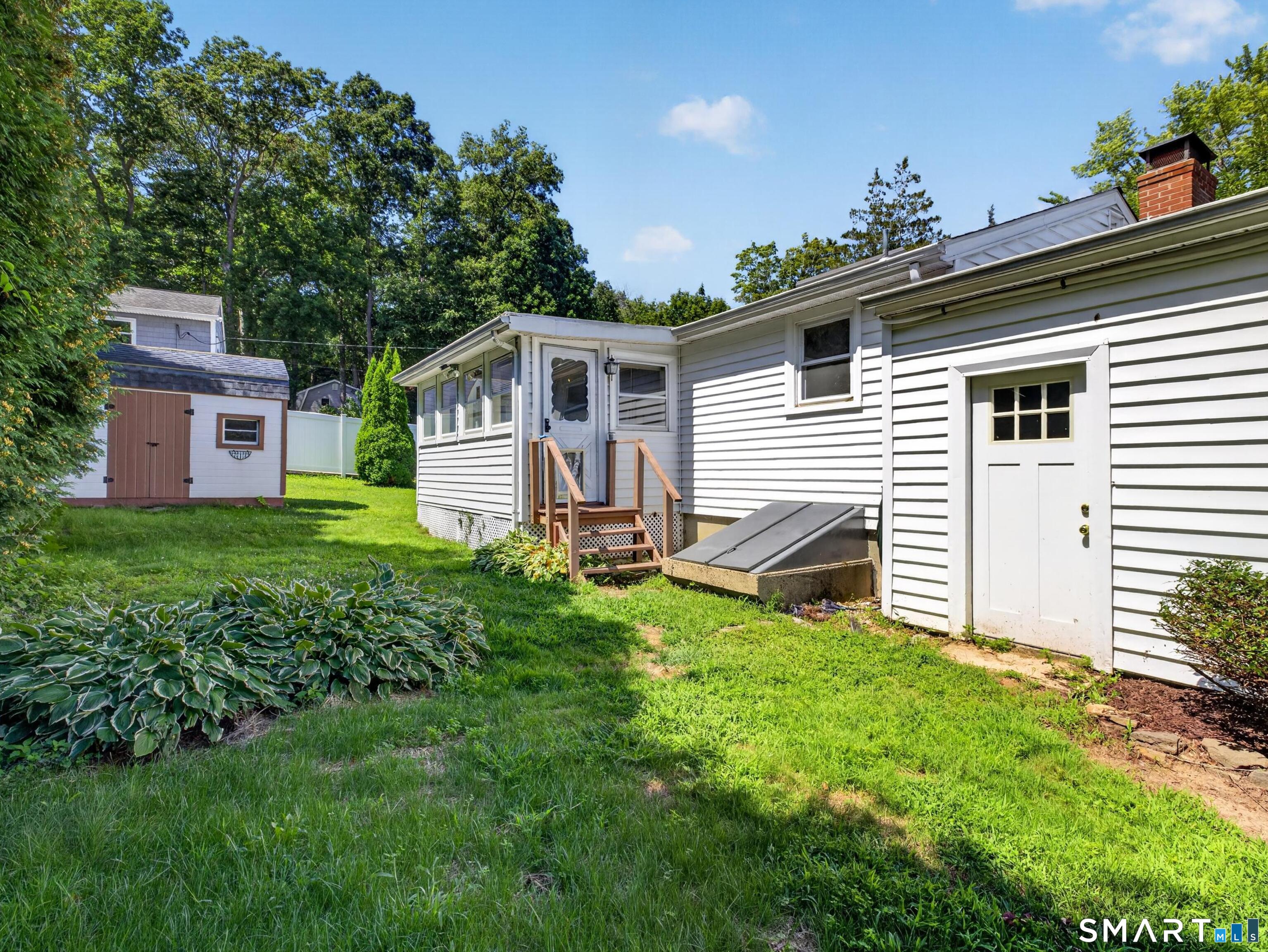 17 Sycamore Road photo 6
