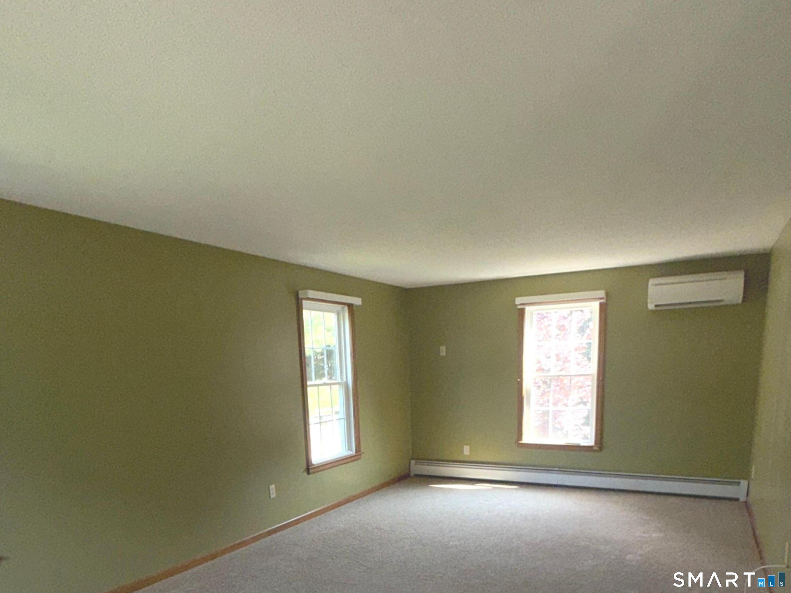 260 Lexington Road photo 16