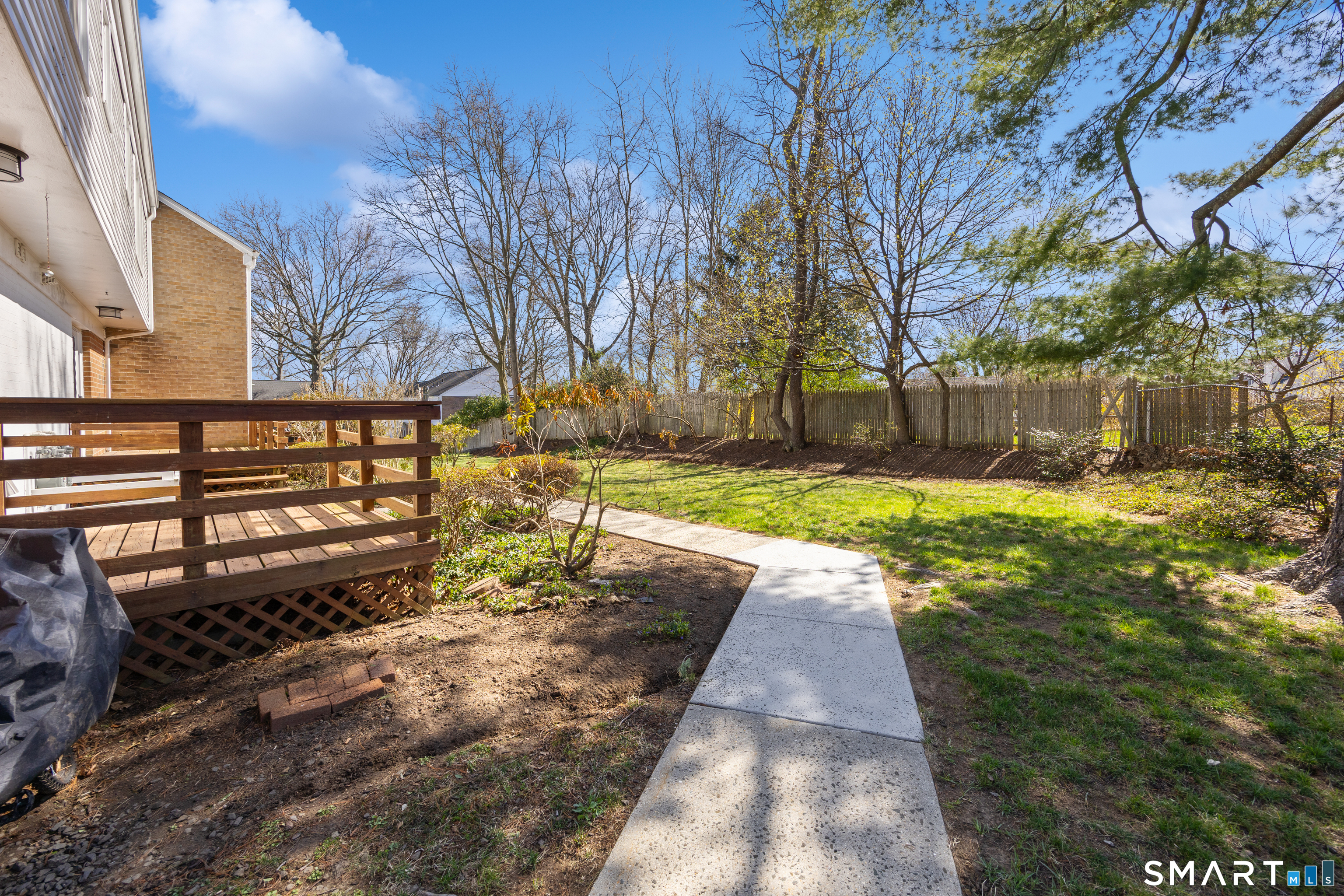 245 Sunnyridge Avenue  Unit #1 photo 18