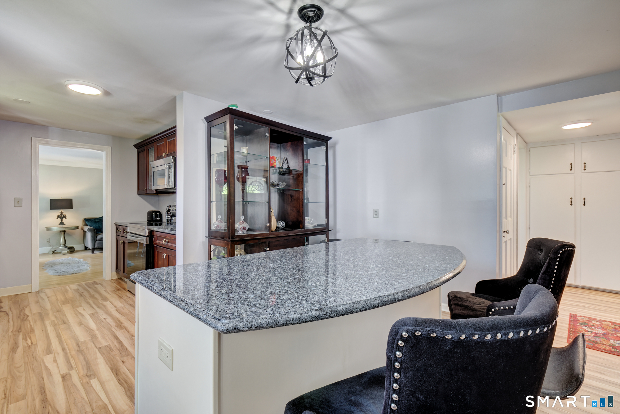 236 Ridgewood Road photo 13
