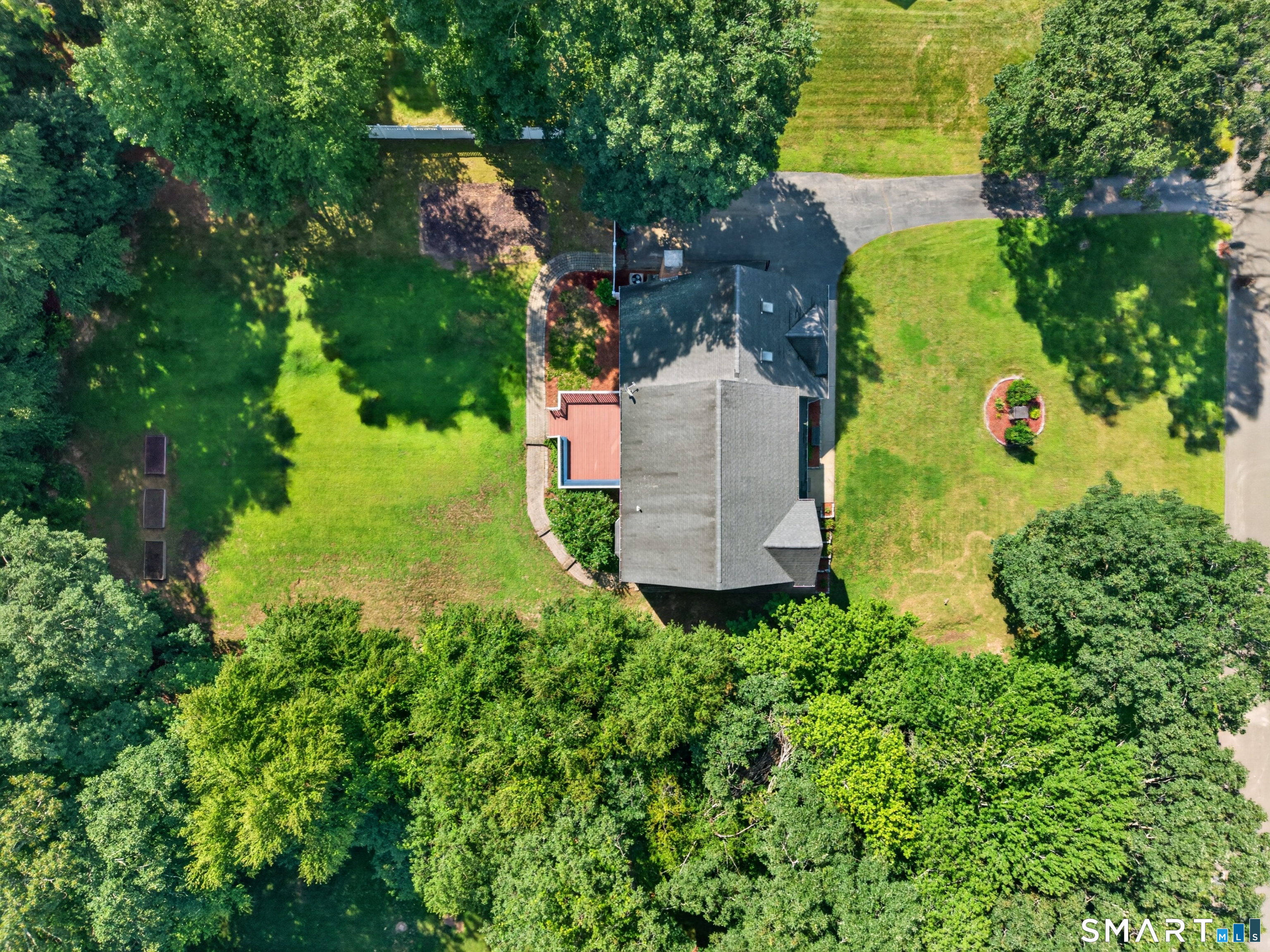 39 Cardinal Road photo 12