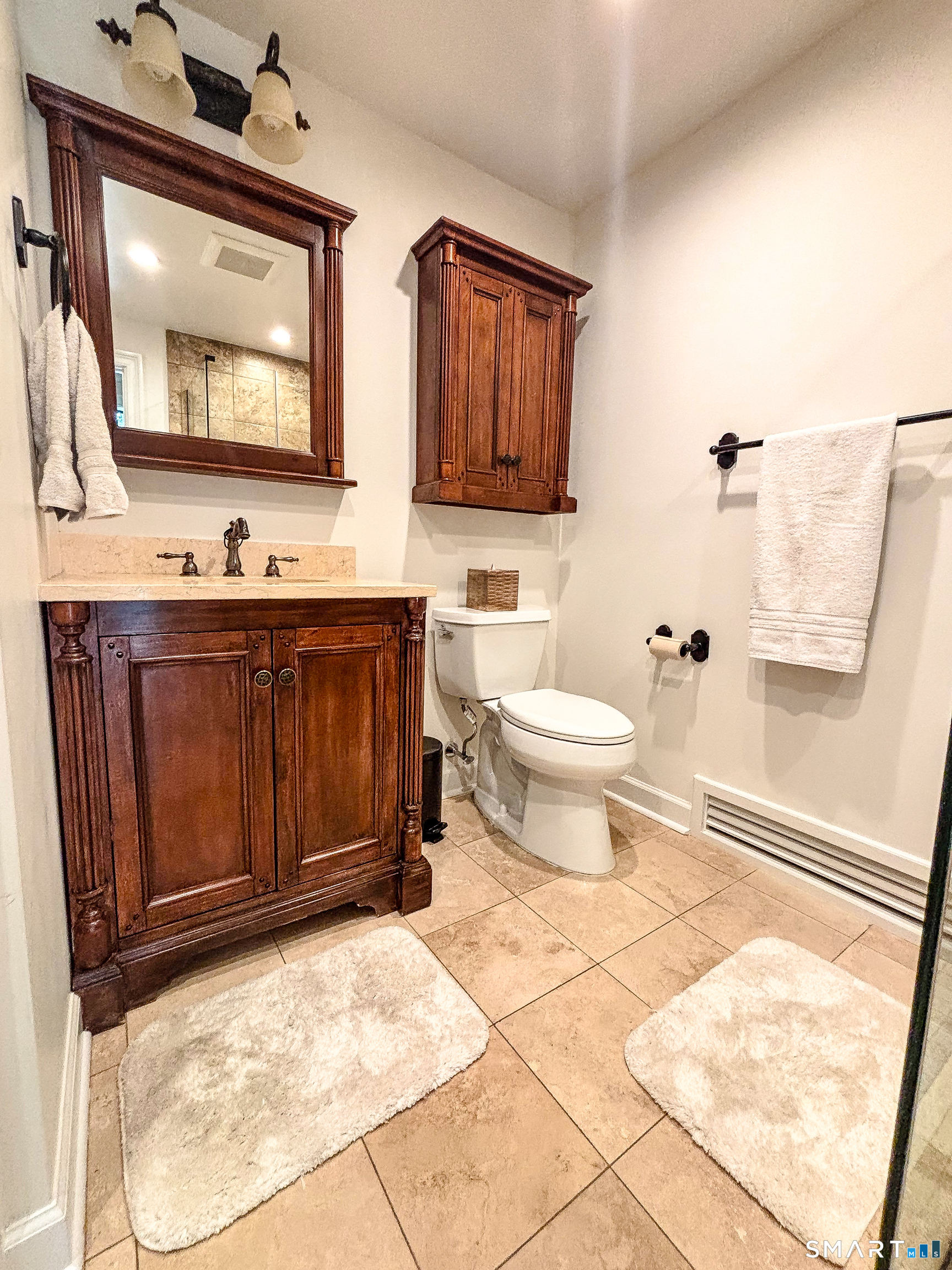 120 Pilgrim Drive photo 9