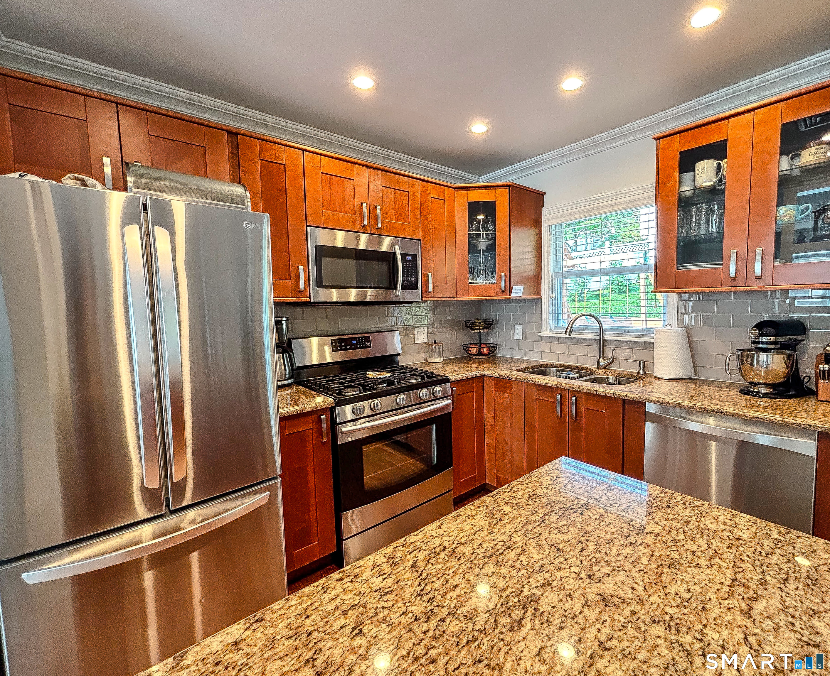 120 Pilgrim Drive photo 21