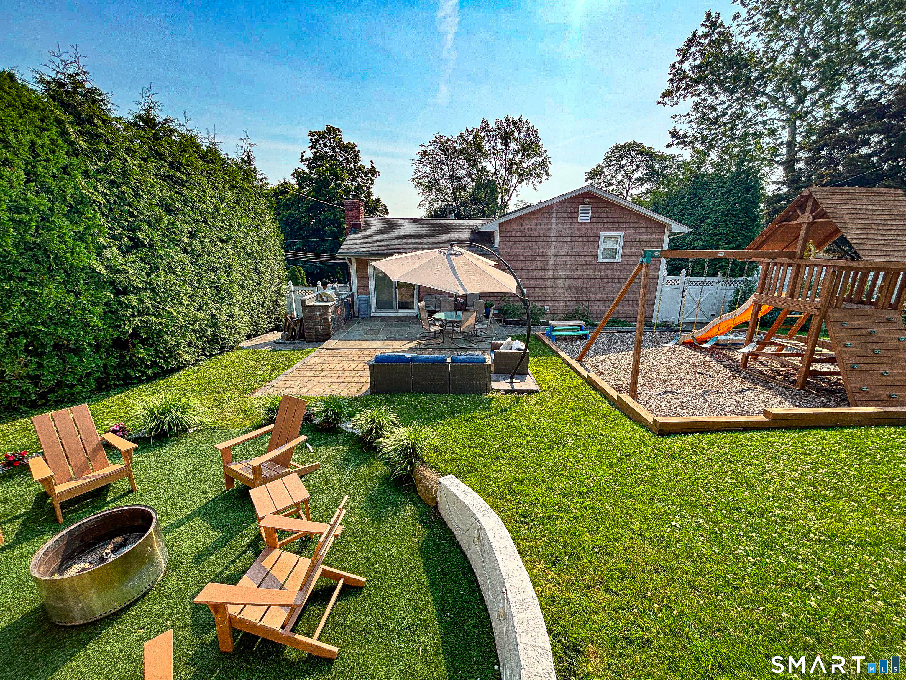 120 Pilgrim Drive photo 28