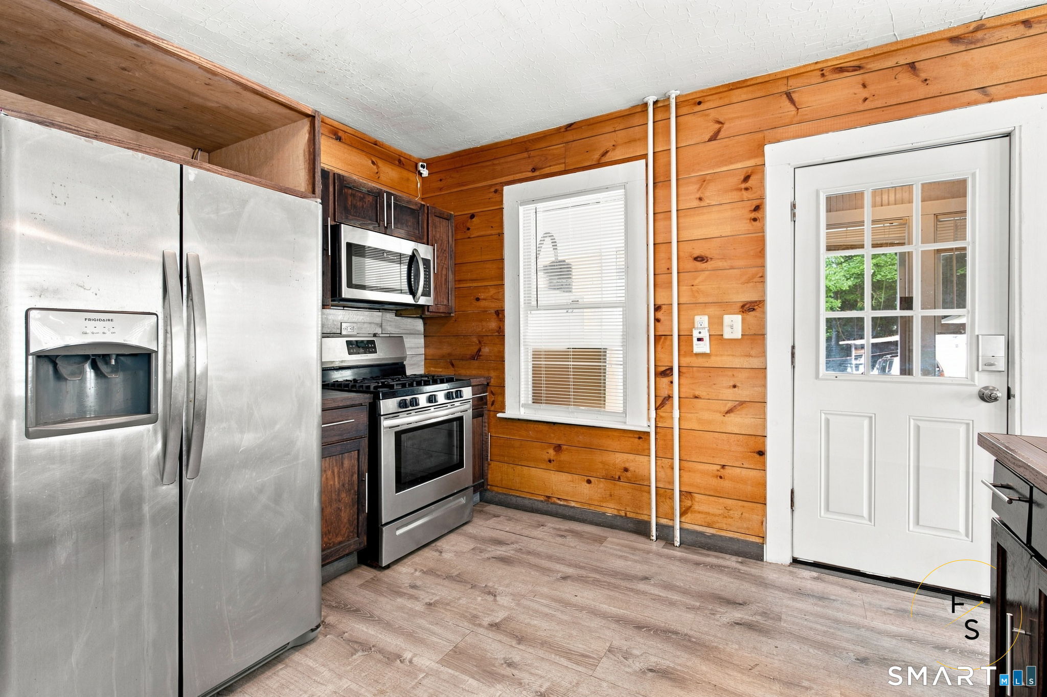 315 Frost Road photo 13