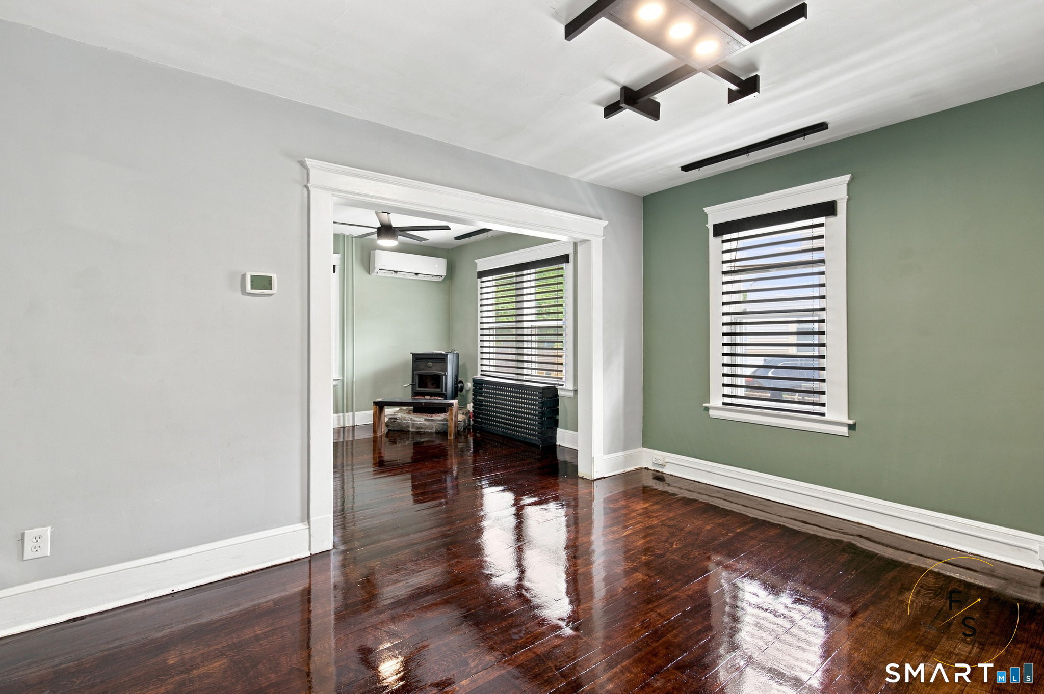 315 Frost Road photo 4