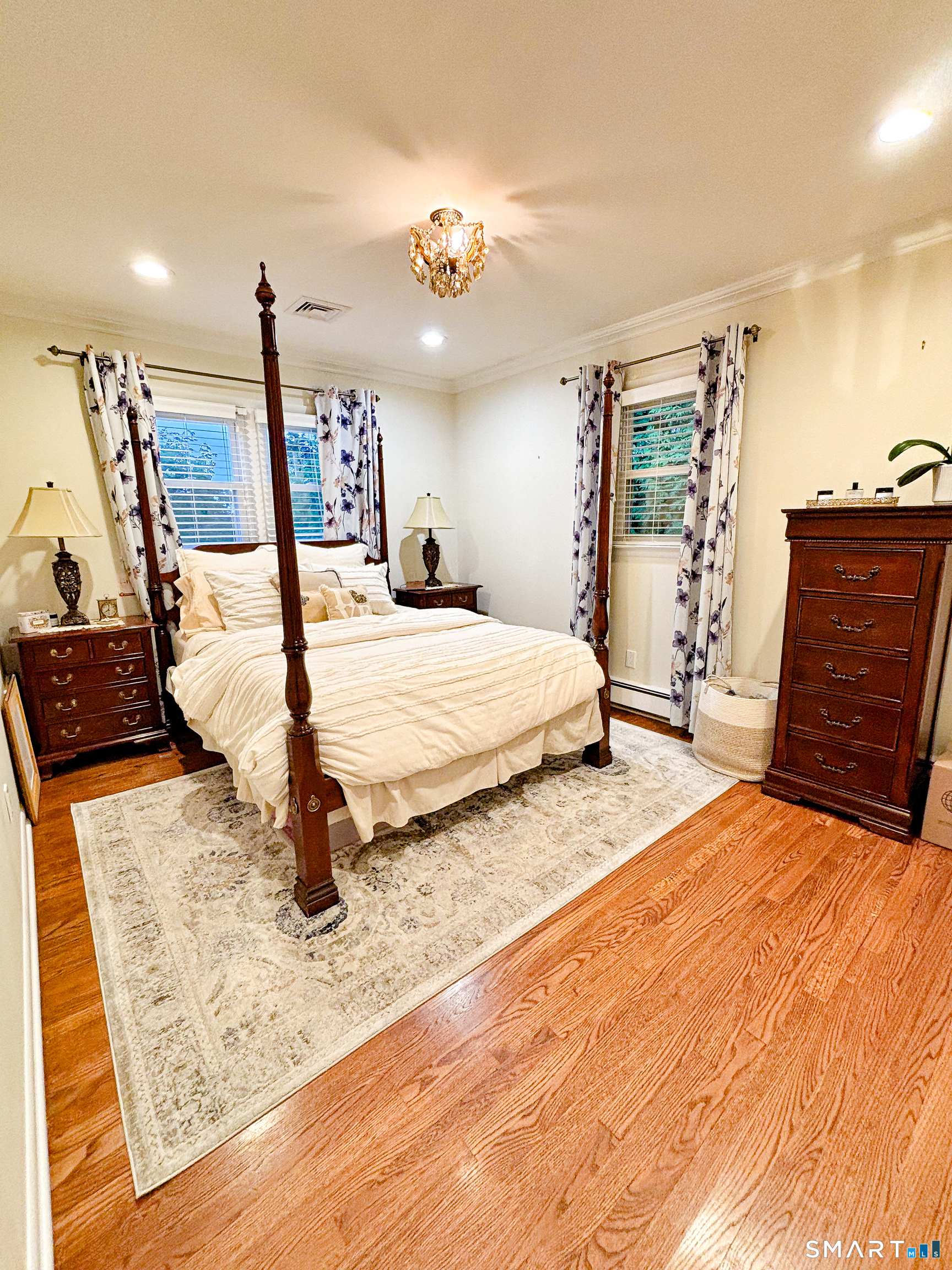 120 Pilgrim Drive photo 12