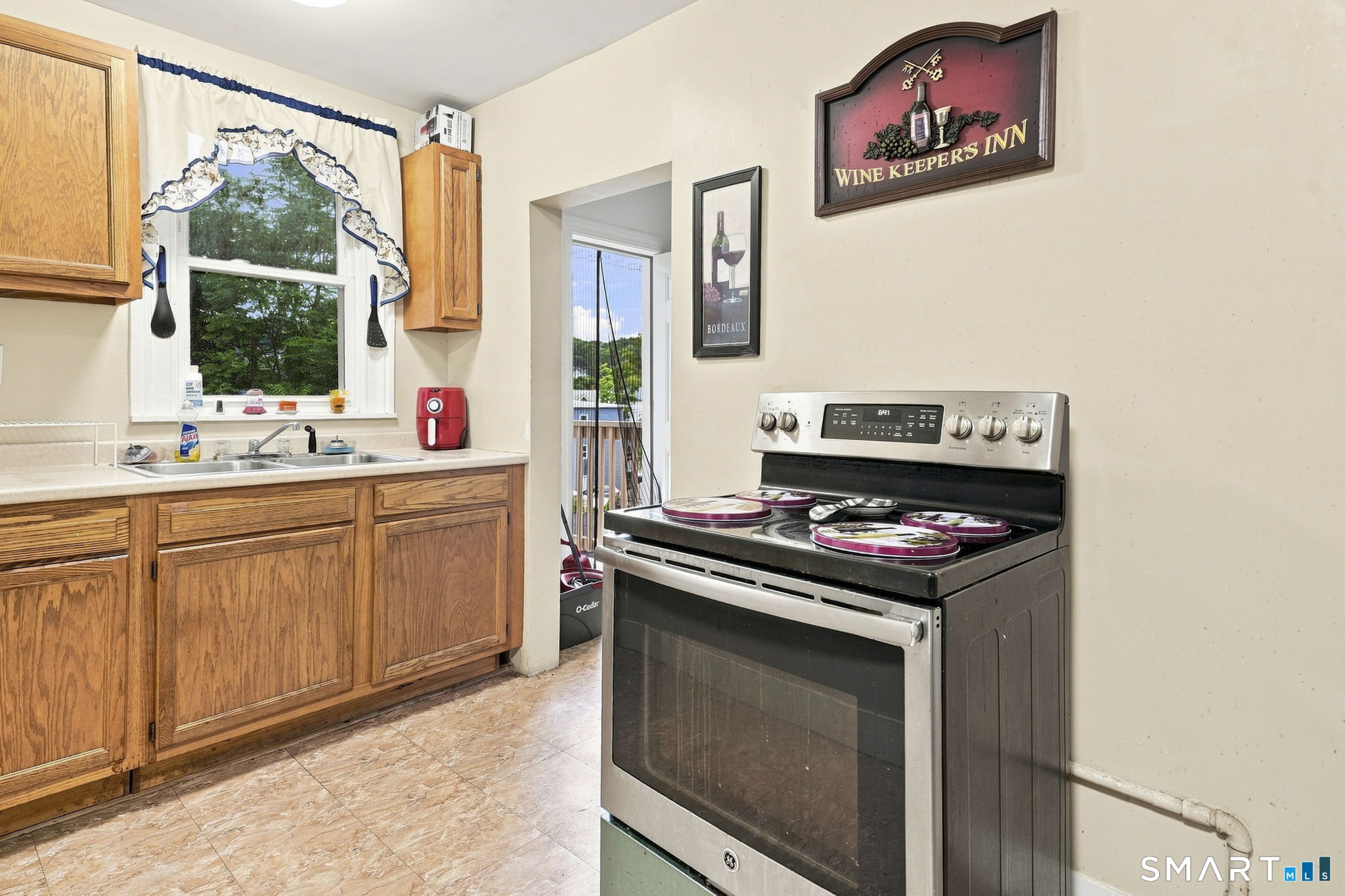 81 Wood Street photo 20