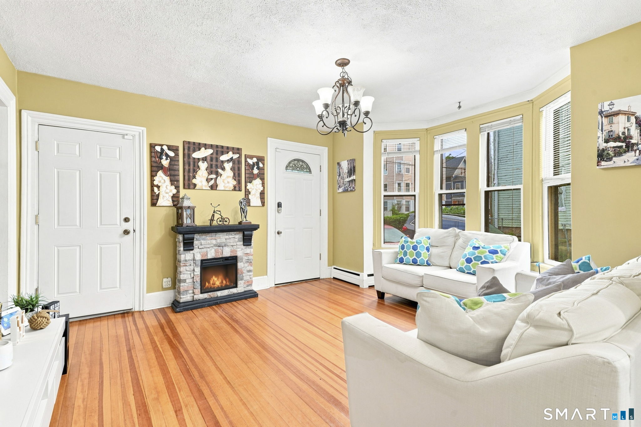 81 Wood Street photo 5