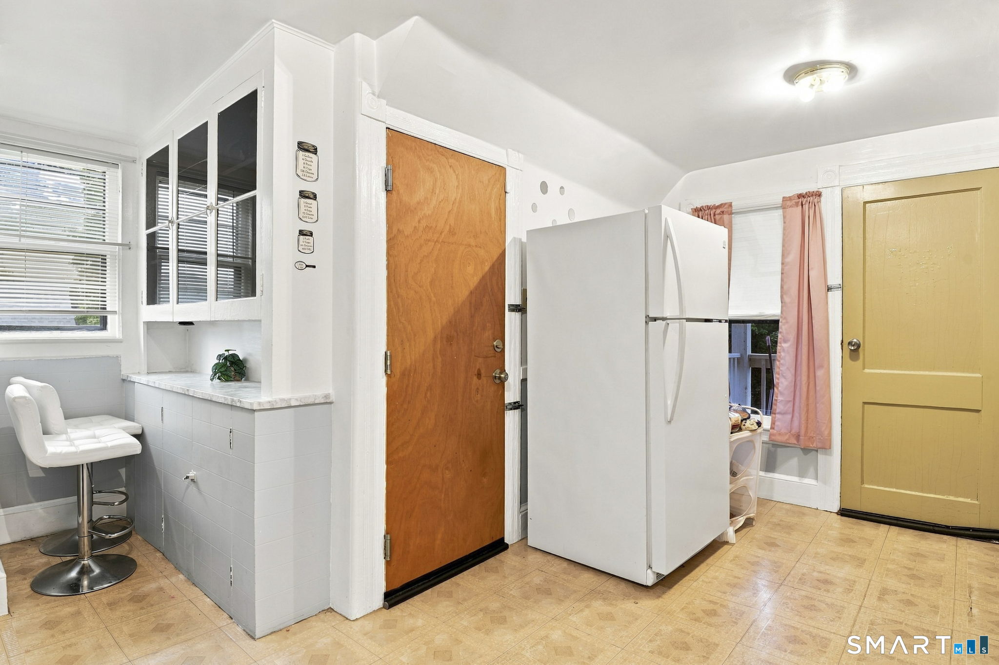 81 Wood Street photo 30