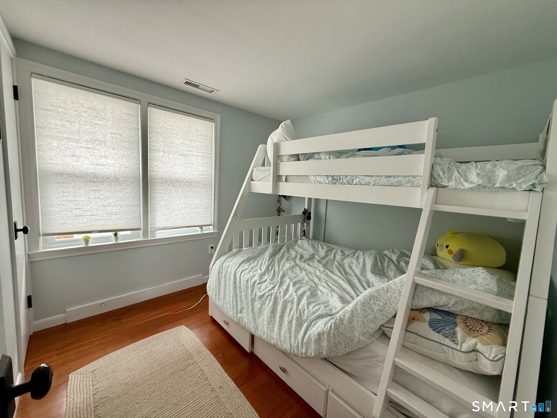 10 Reeves Avenue photo 15