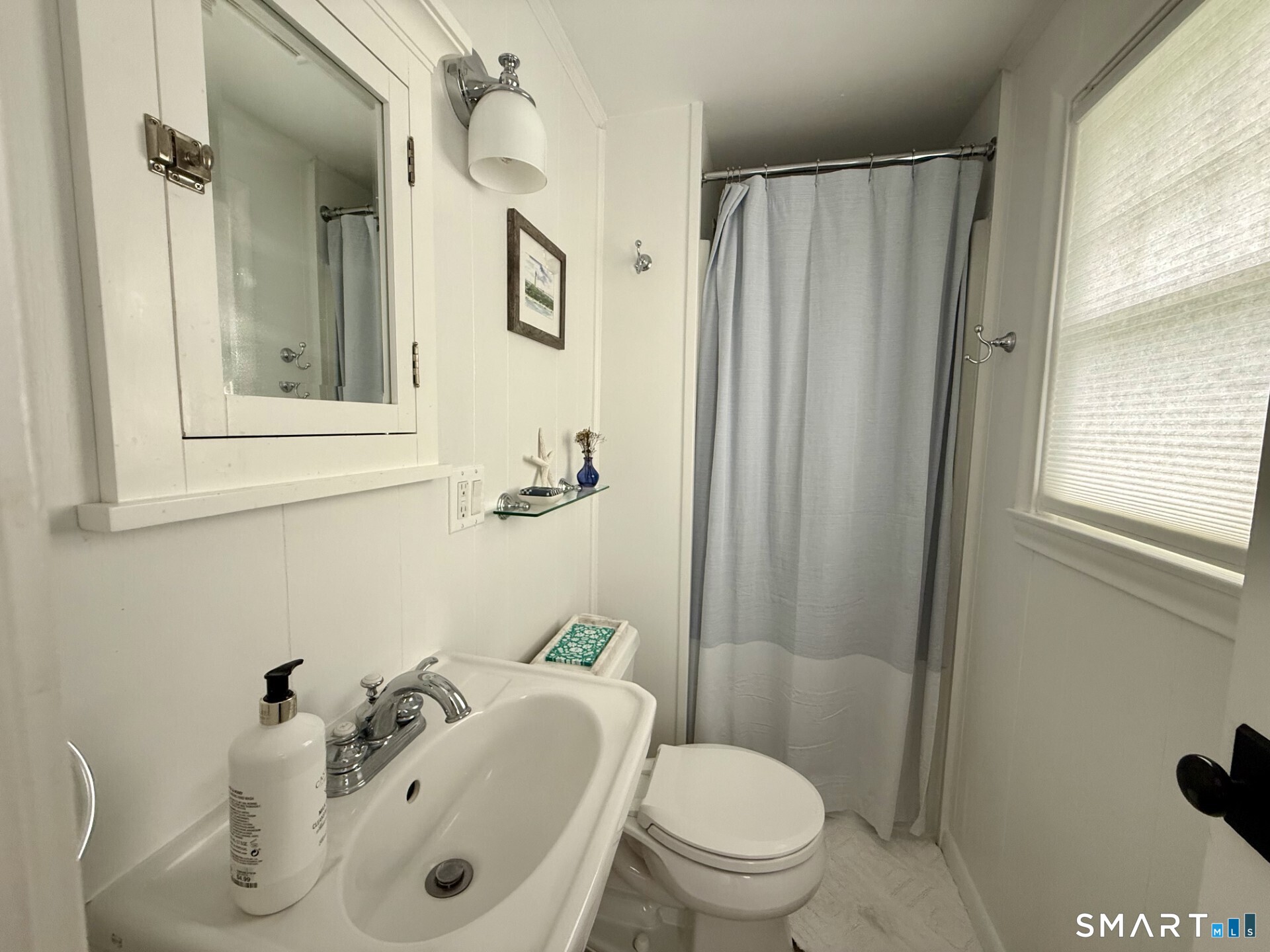 10 Reeves Avenue photo 16