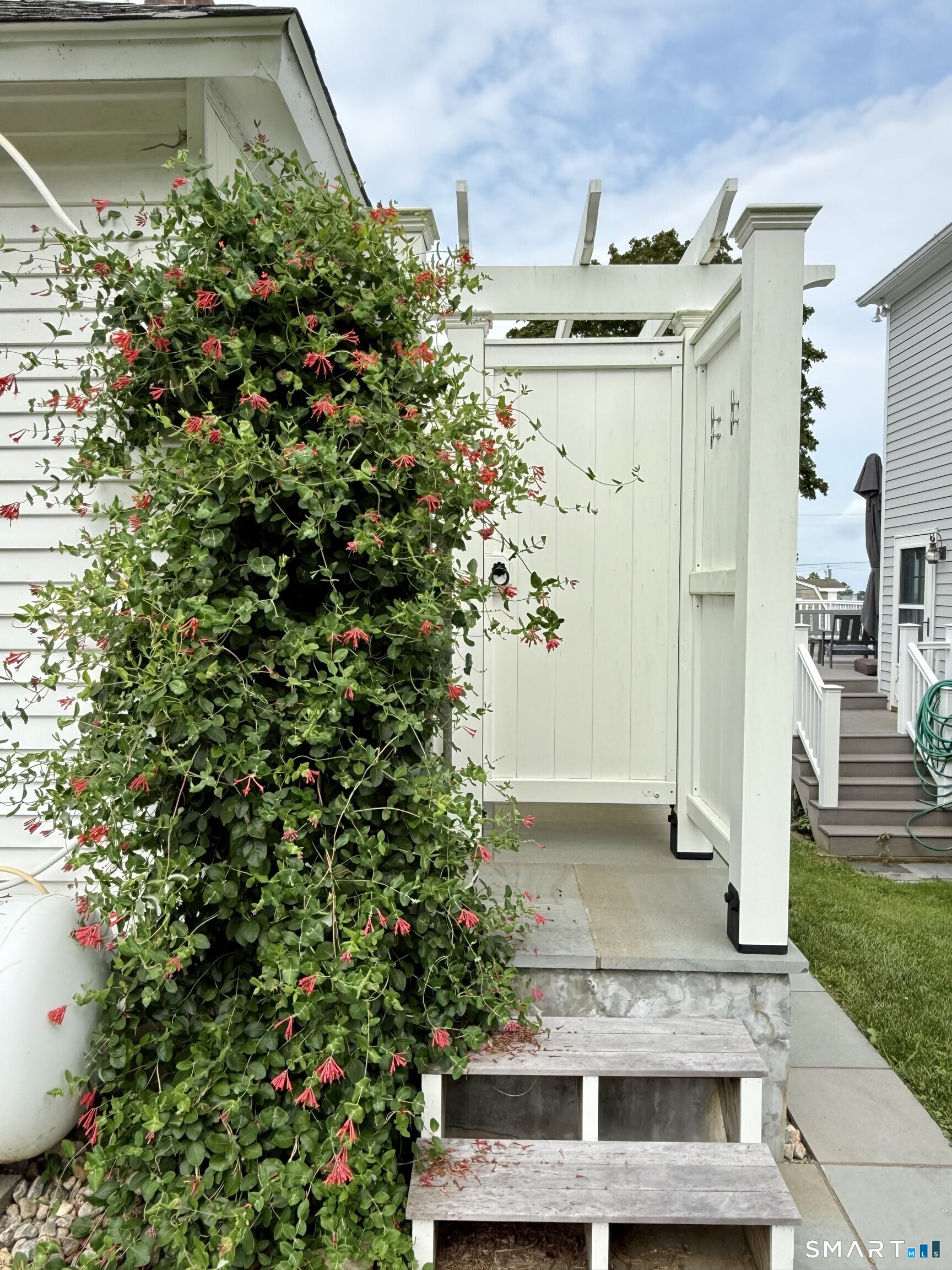 10 Reeves Avenue photo 19