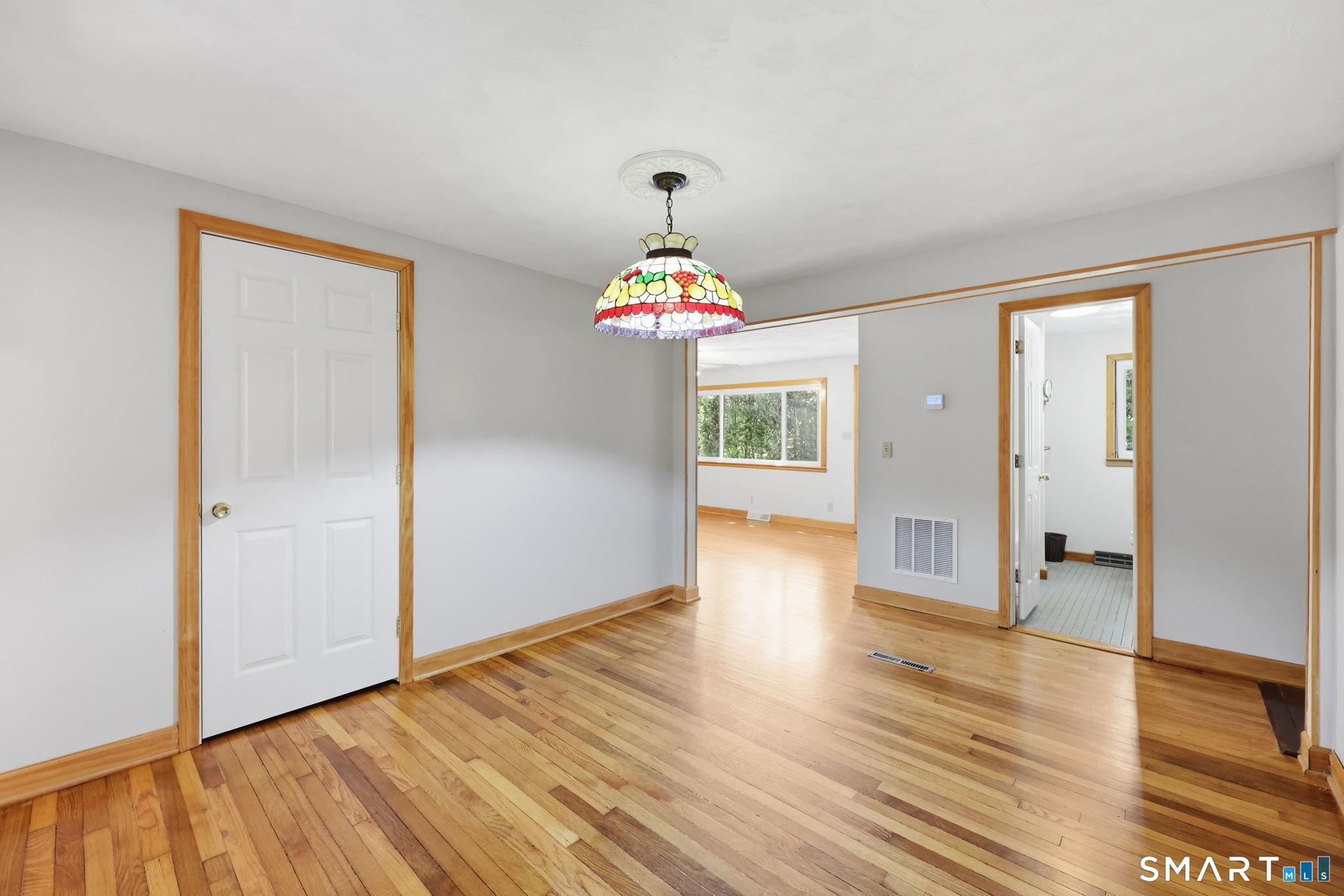 186 Jackson Drive photo 6