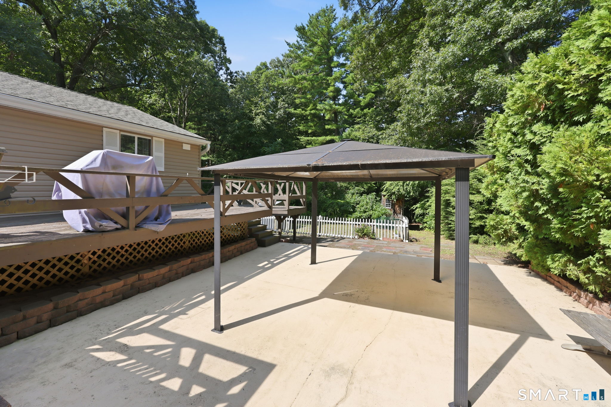 186 Jackson Drive photo 32
